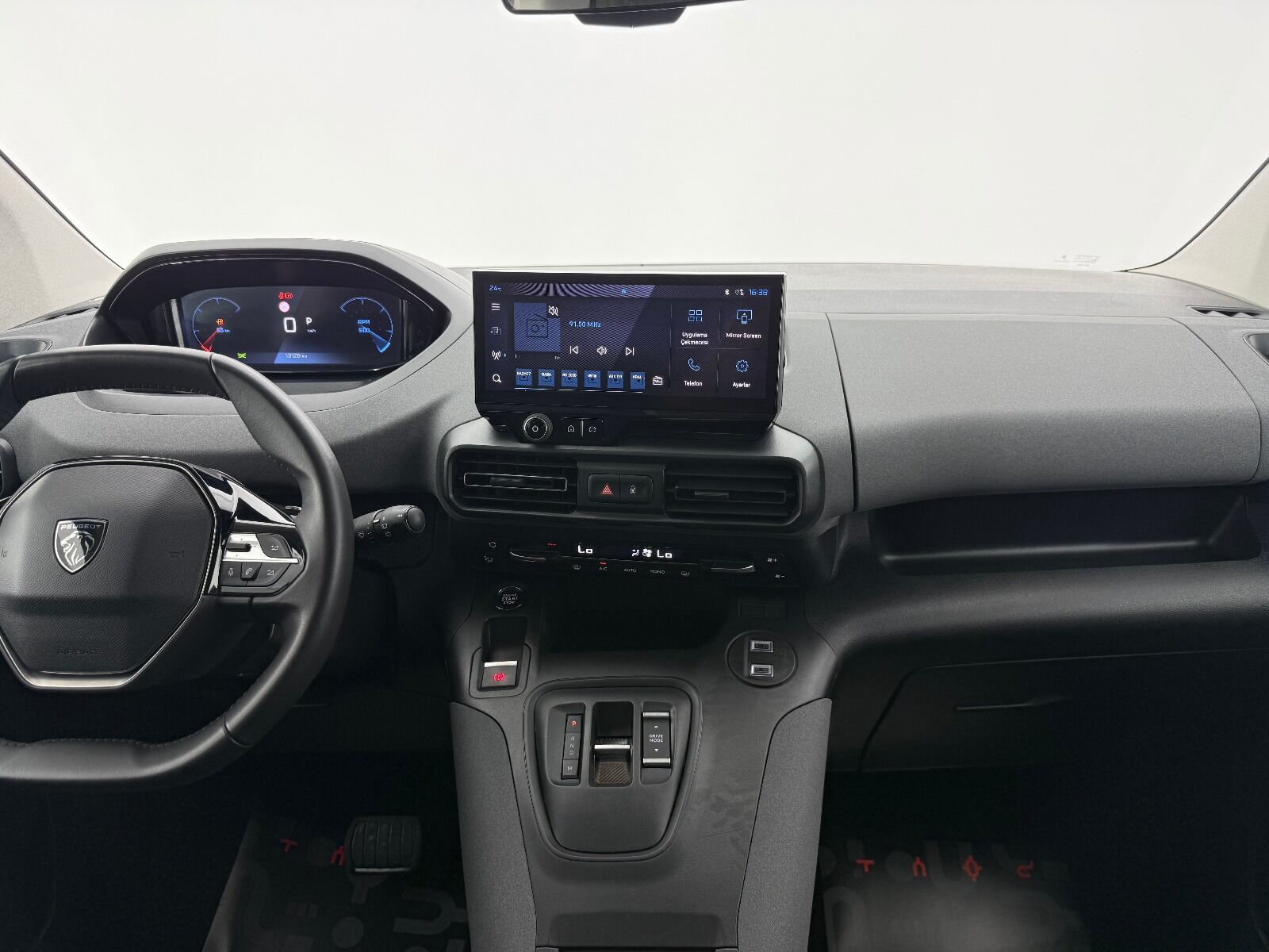 Peugeot Rifter 1.5 BlueHDI Allure EAT8 - 2025 - Detay
