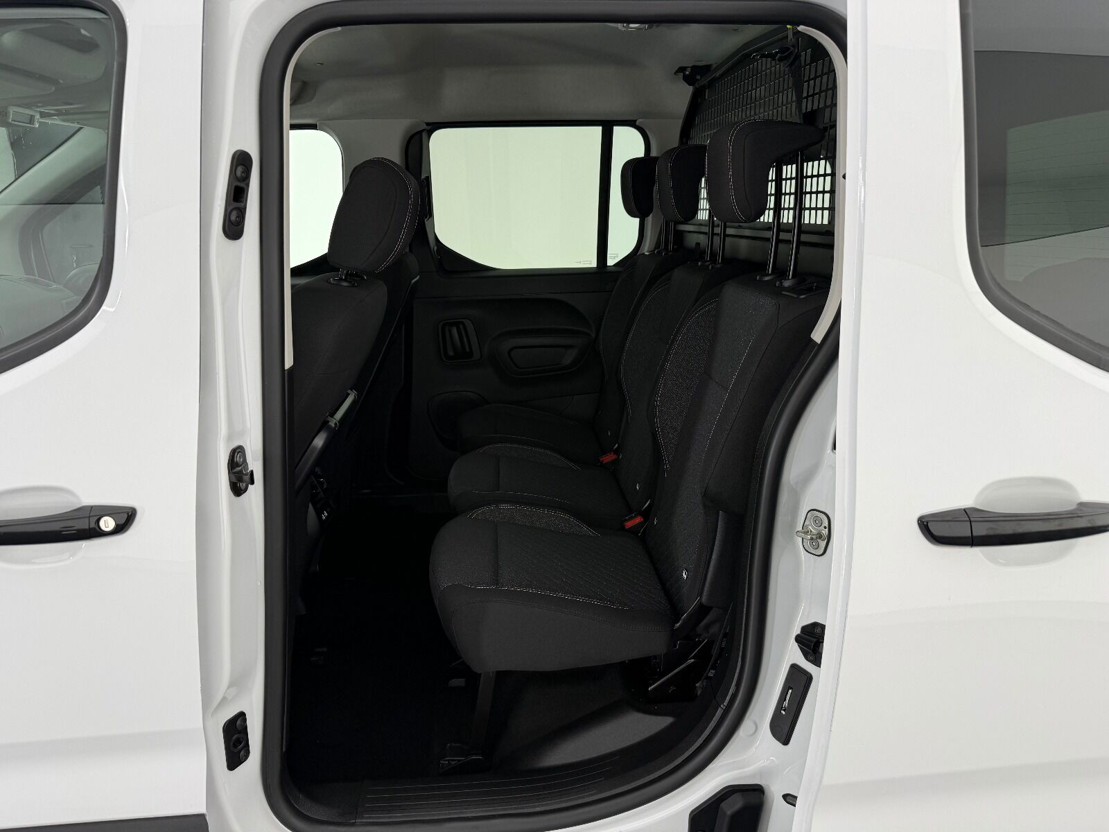 Peugeot Rifter 1.5 BlueHDI Allure EAT8 - 2025 - Detay