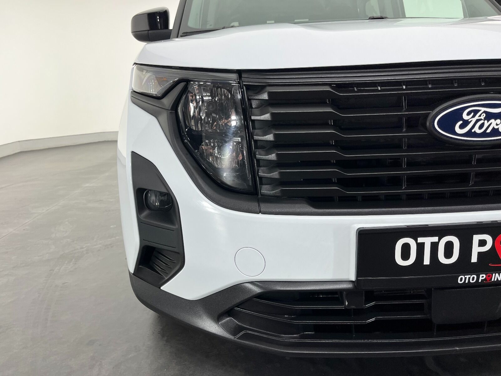 Ford Tourneo Courier Kombi 1.5 EcoBlue Deluxe - 2025 - Detay