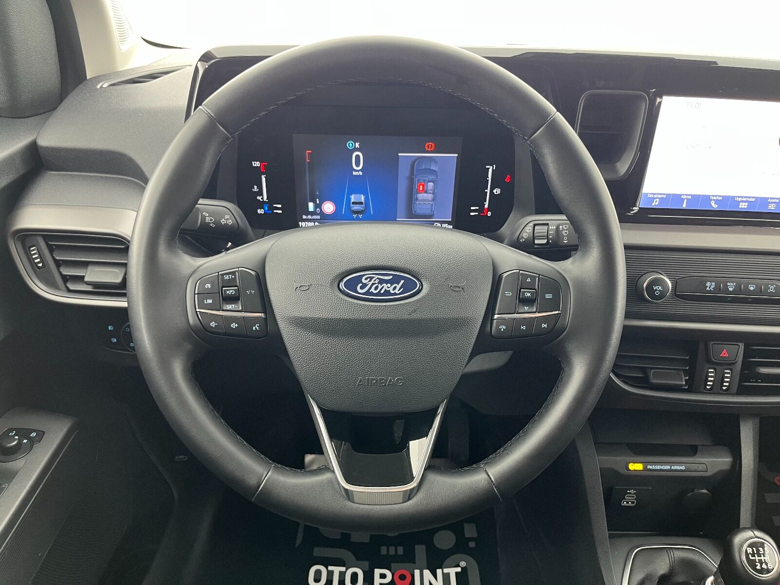 Ford Tourneo Courier Kombi 1.5 EcoBlue Deluxe - 2025 - Detay