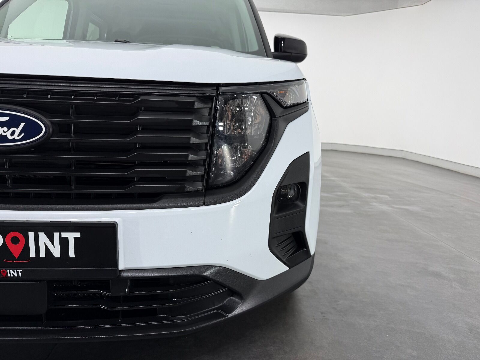 Ford Tourneo Courier 1.0 EcoBoost Deluxe - 2025 - Detay
