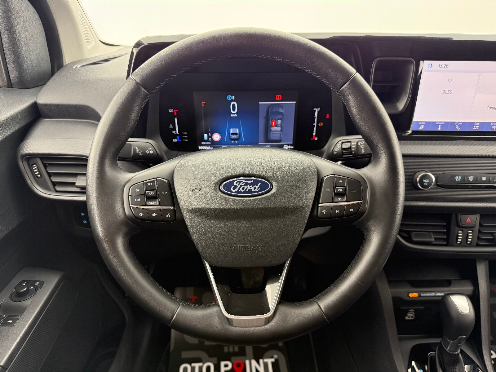 Ford Tourneo Courier 1.0 EcoBoost Deluxe - 2025 - Detay