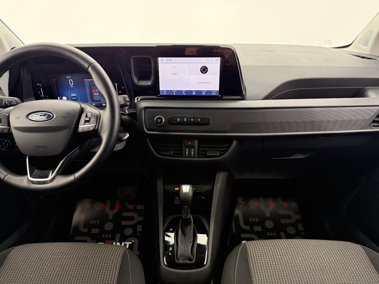 Ford Tourneo Courier 1.0 EcoBoost Deluxe - 2025 - Detay