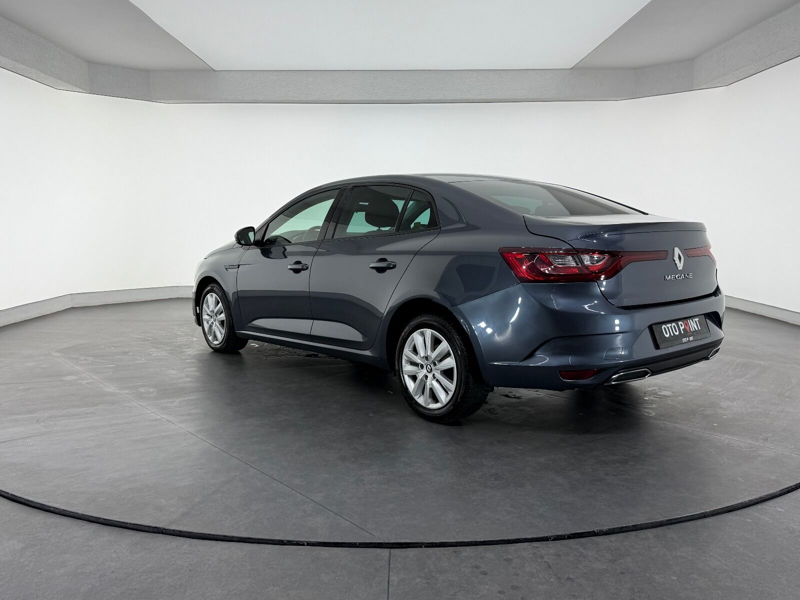 Renault Megane Sedan 1.3 TCe Joy EDC - 2022 - Detay