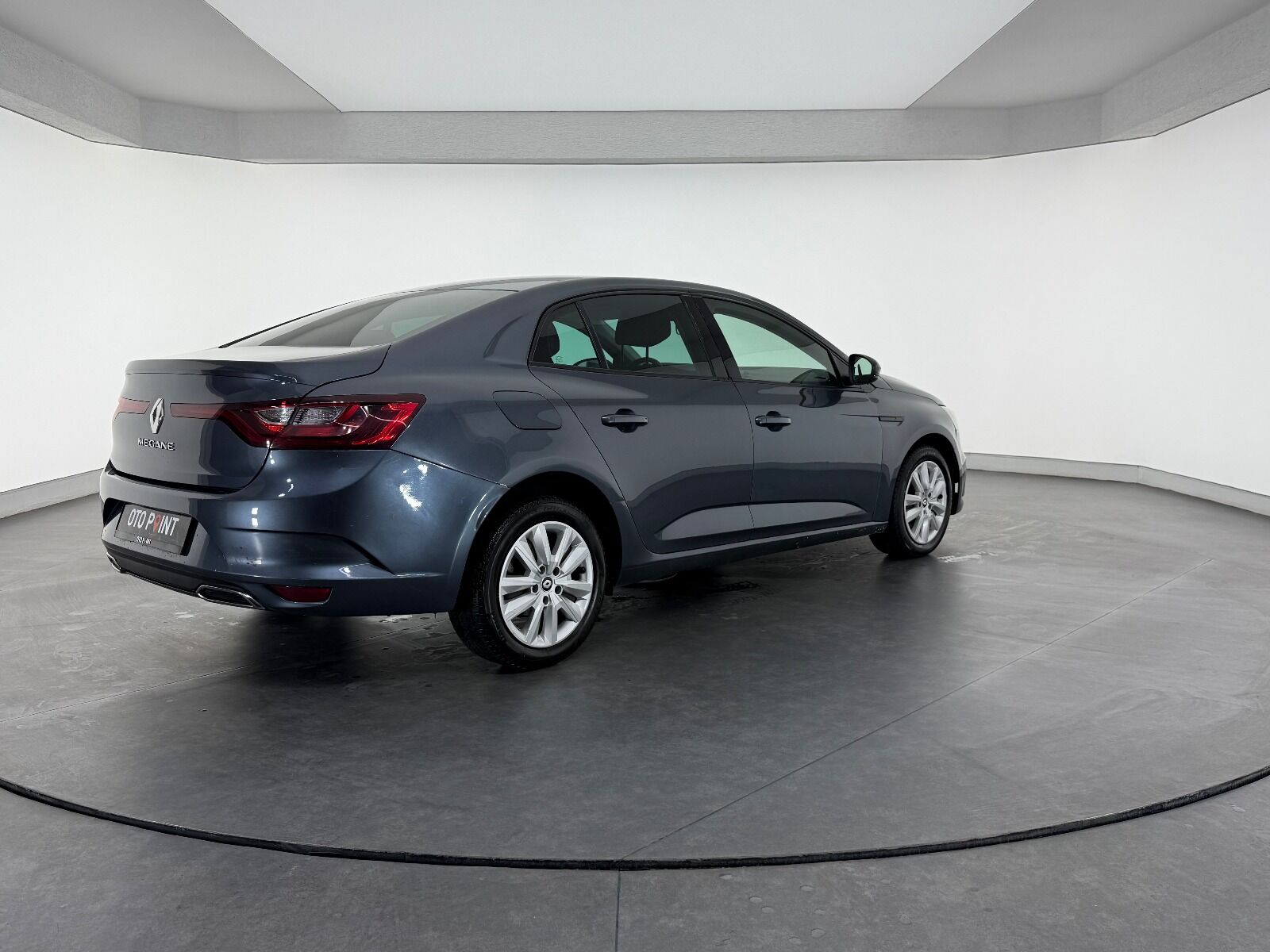 Renault Megane Sedan 1.3 TCe Joy EDC - 2022 - Detay