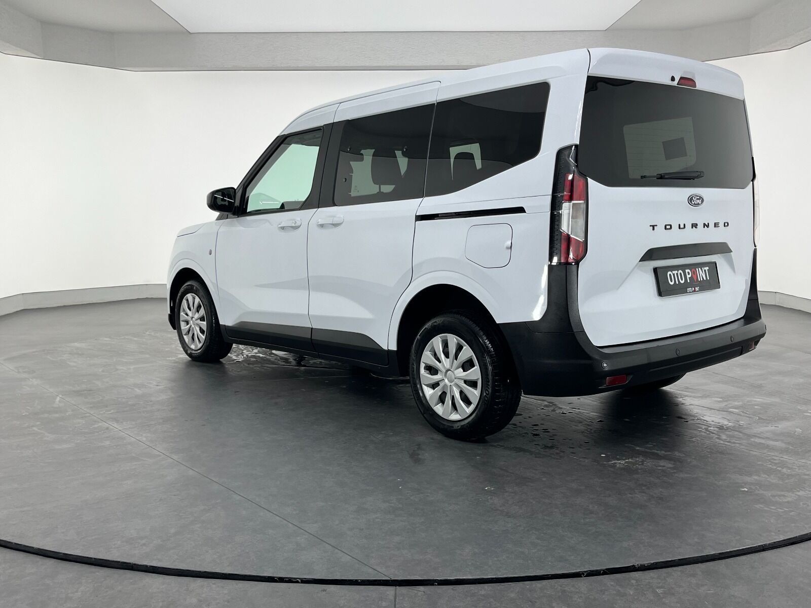 Ford Tourneo Courier Kombi 1.5 EcoBlue Deluxe - 2025 - Detay