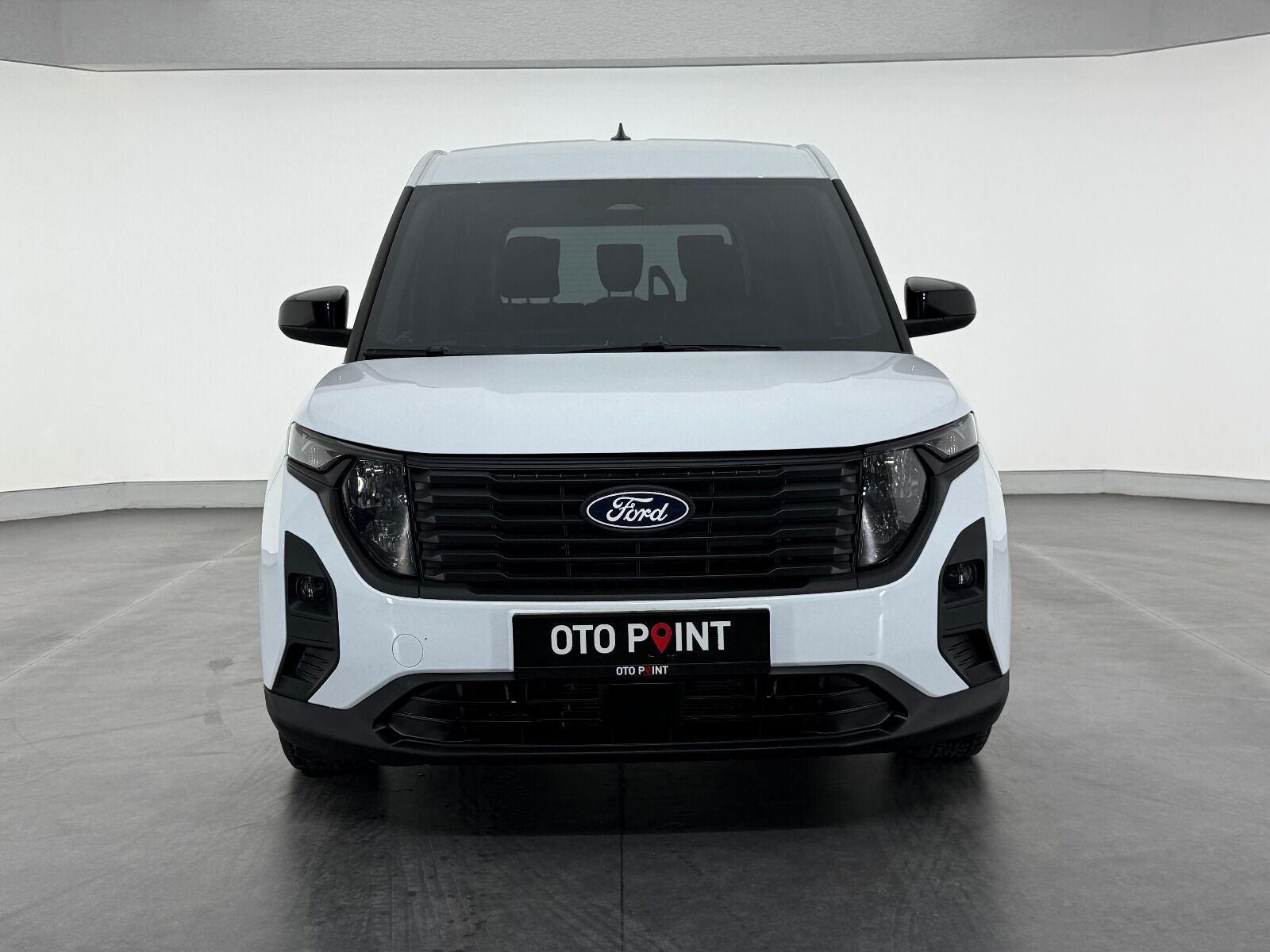 Ford Tourneo Courier 1.5L EcoBlue Deluxe - 2025