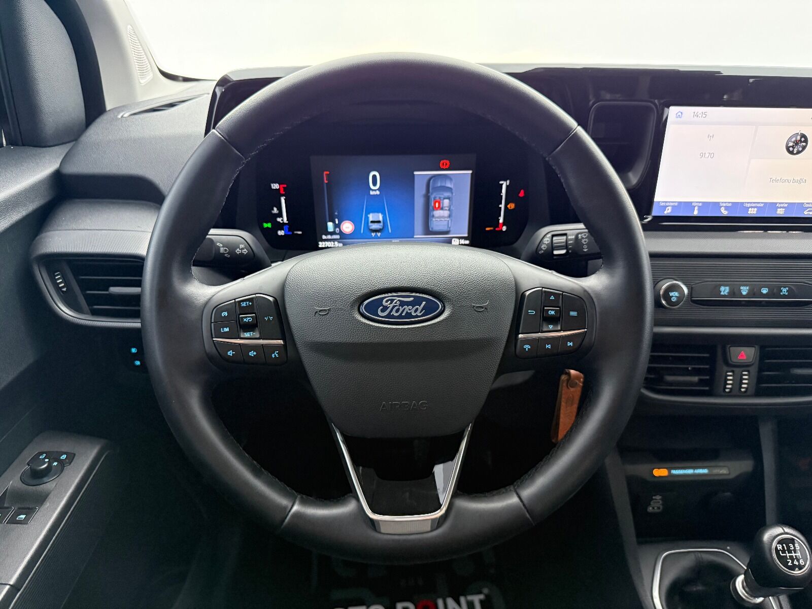 Ford Tourneo Courier 1.5L EcoBlue Deluxe - 2025 - Detay