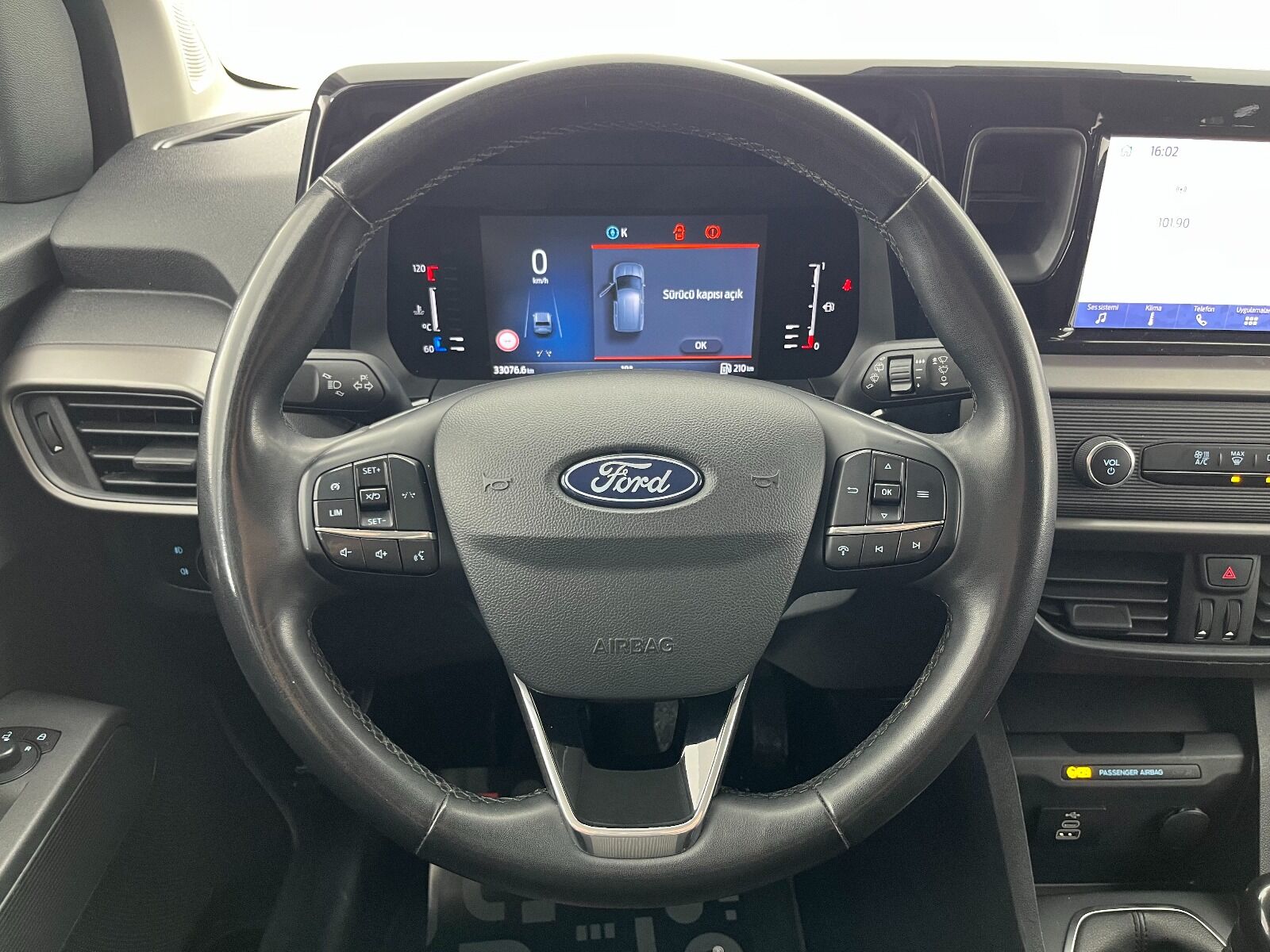 Ford Tourneo Courier Kombi 1.5 EcoBlue Deluxe - 2025 - Detay