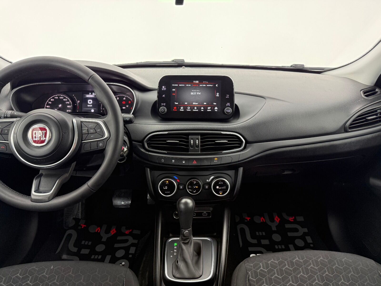 Fiat Egea Cross 1.6 Multijet Urban TRCTN+ GSR DCT - 2025 - Detay
