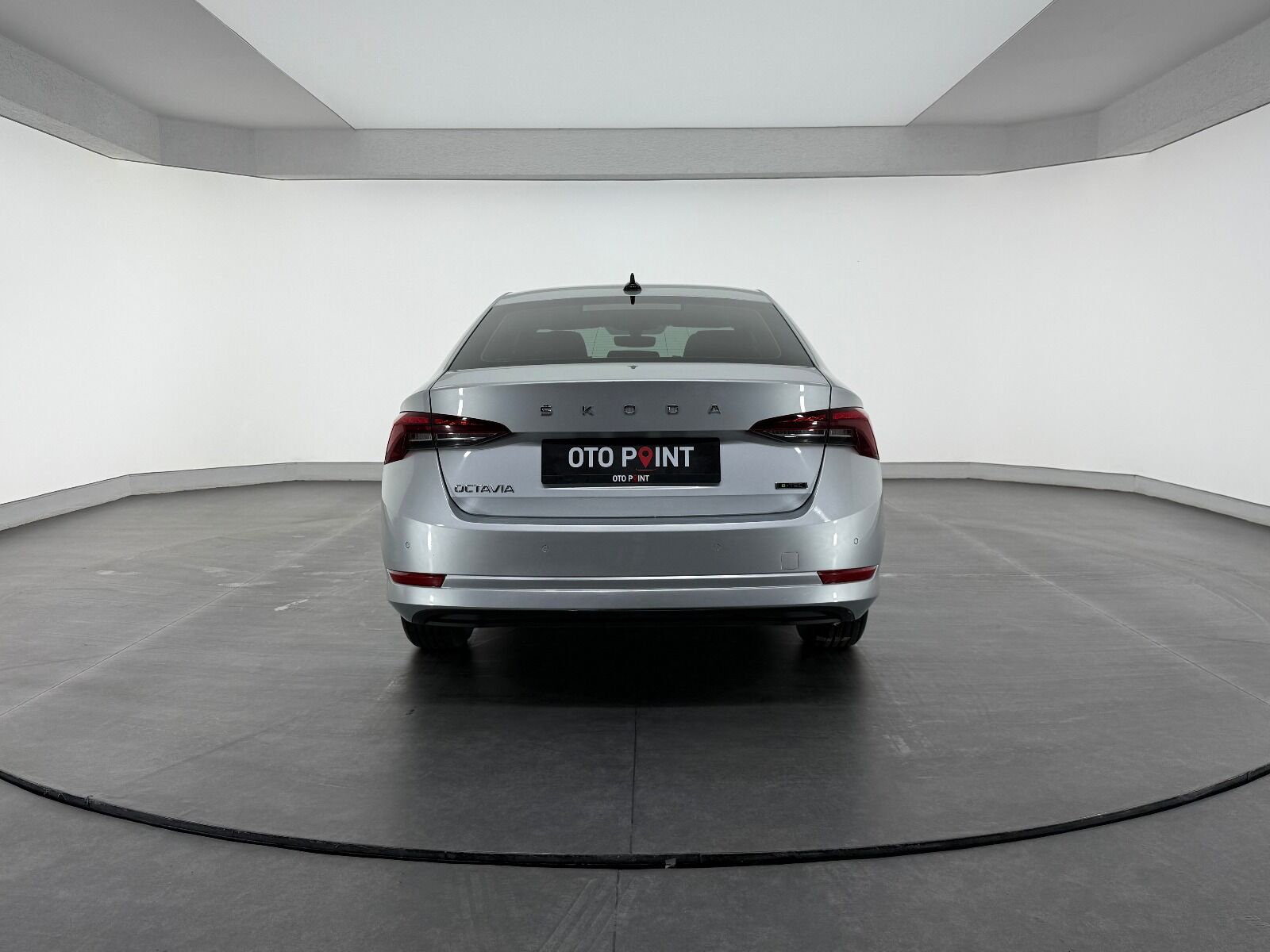 Skoda Octavia Sedan 1.5 TSI e-Tec Elite DSG - 2021 - Detay