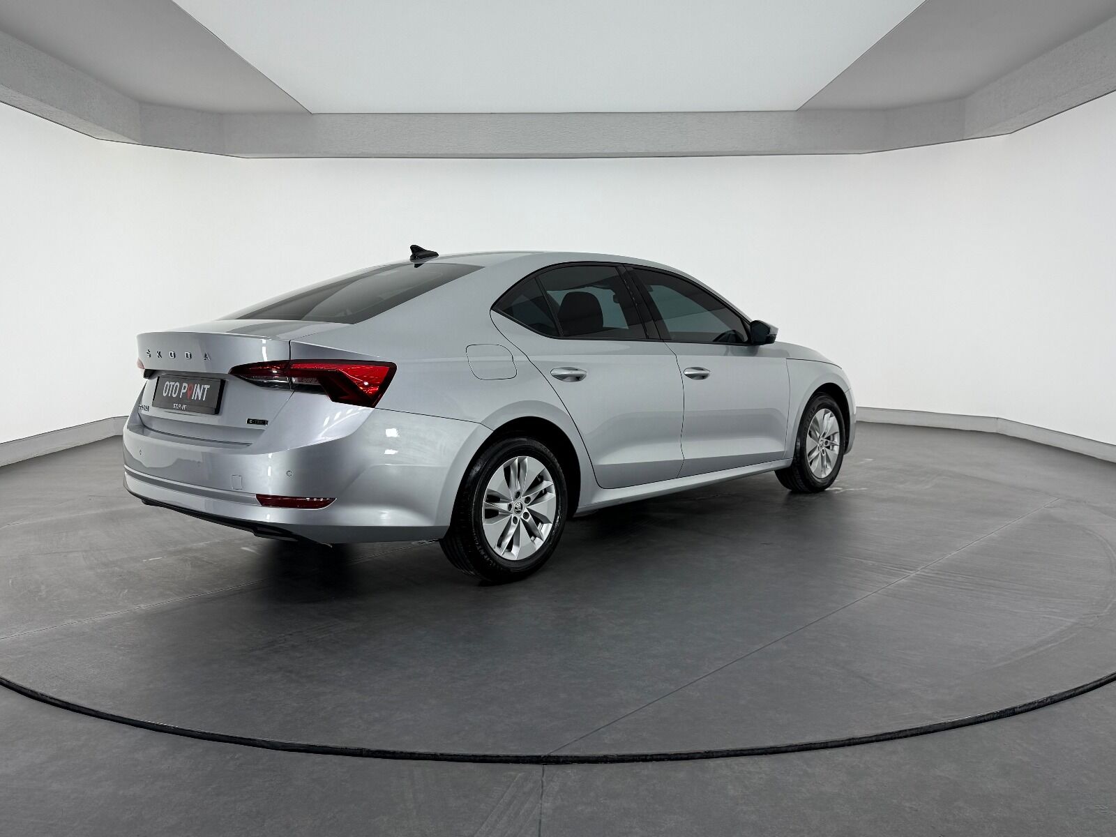 Skoda Octavia Sedan 1.5 TSI e-Tec Elite DSG - 2021 - Detay