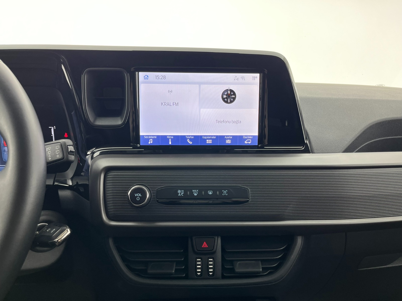 Ford Tourneo Courier Kombi 1.5 EcoBlue Deluxe - 2025 - Detay