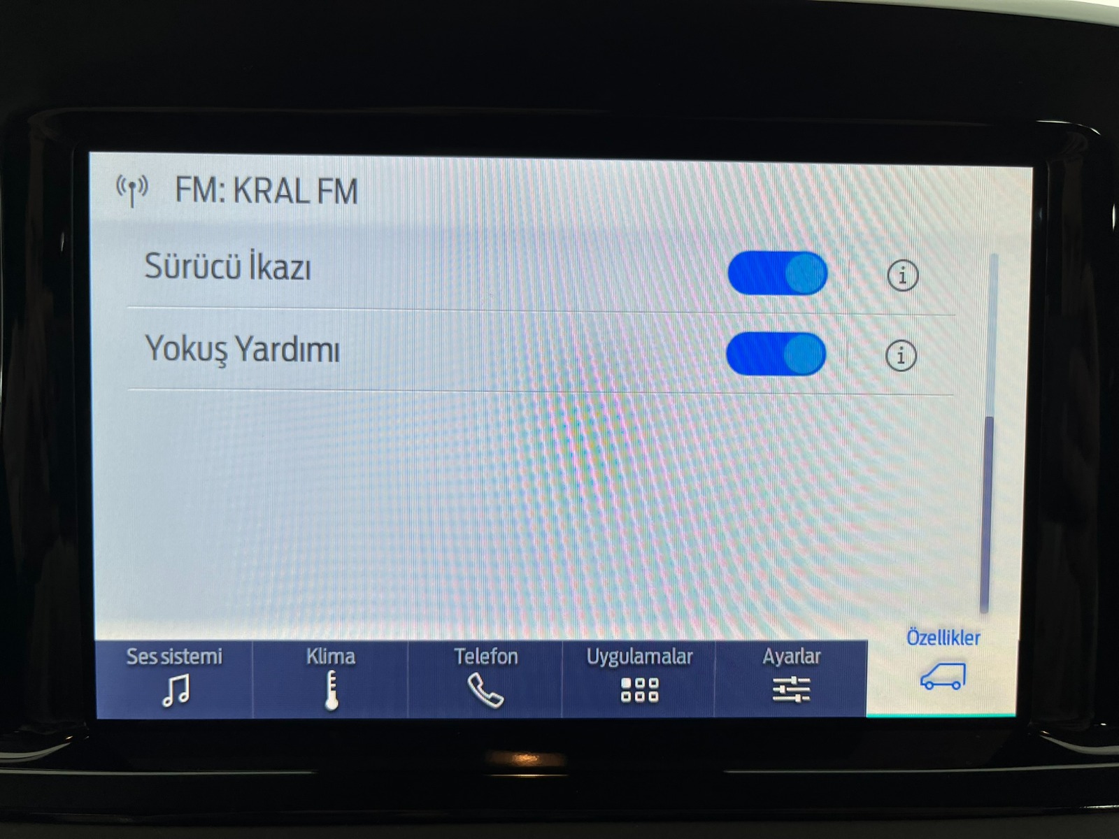 Ford Tourneo Courier Kombi 1.5 EcoBlue Deluxe - 2025 - Detay