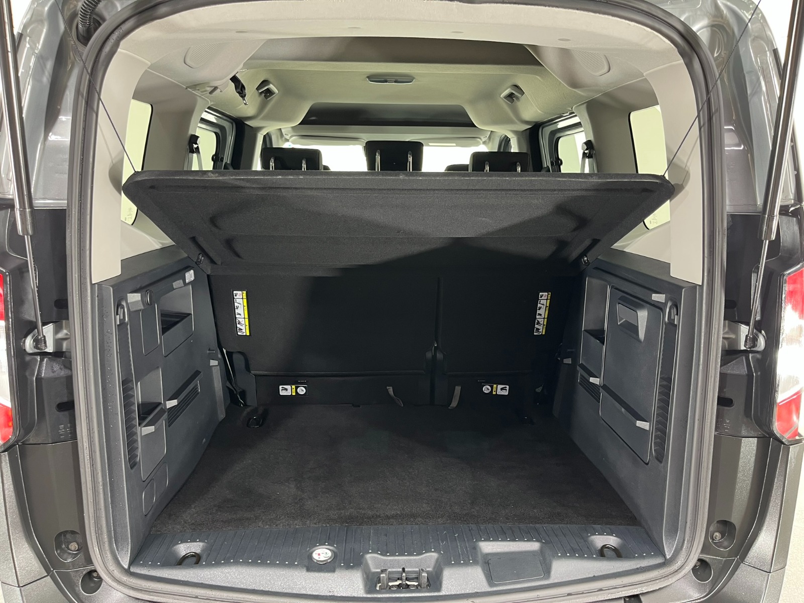 Ford Tourneo Courier Kombi 1.5 EcoBlue Deluxe - 2025 - Detay