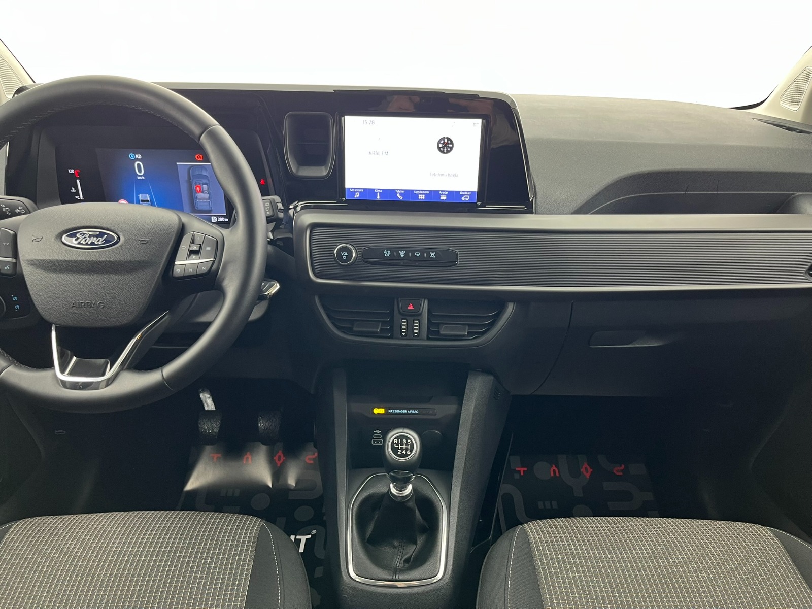 Ford Tourneo Courier Kombi 1.5 EcoBlue Deluxe - 2025 - Detay