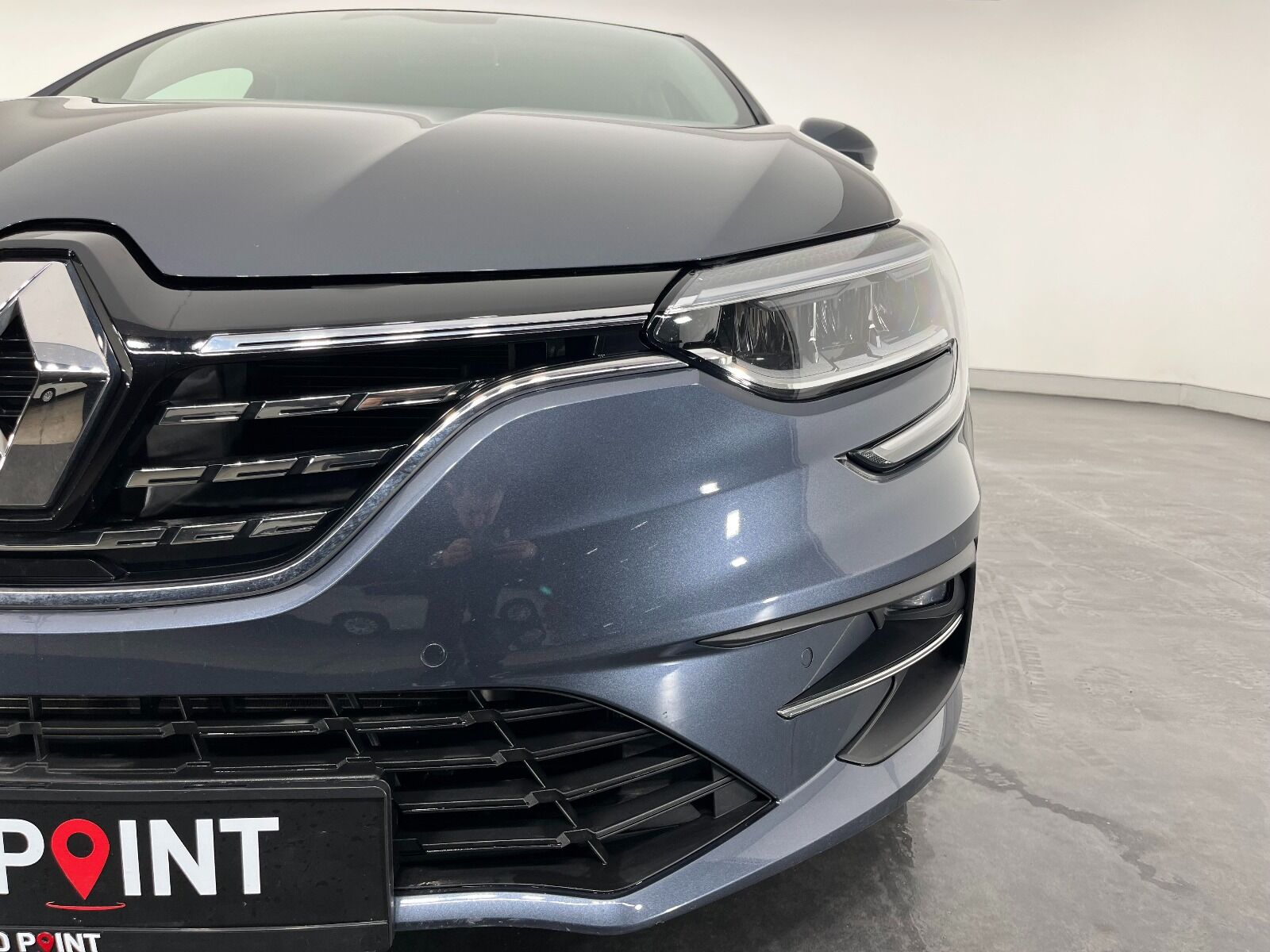 Renault Megane Sedan 1.5 Blue DCI Icon EDC - 2024 - Detay