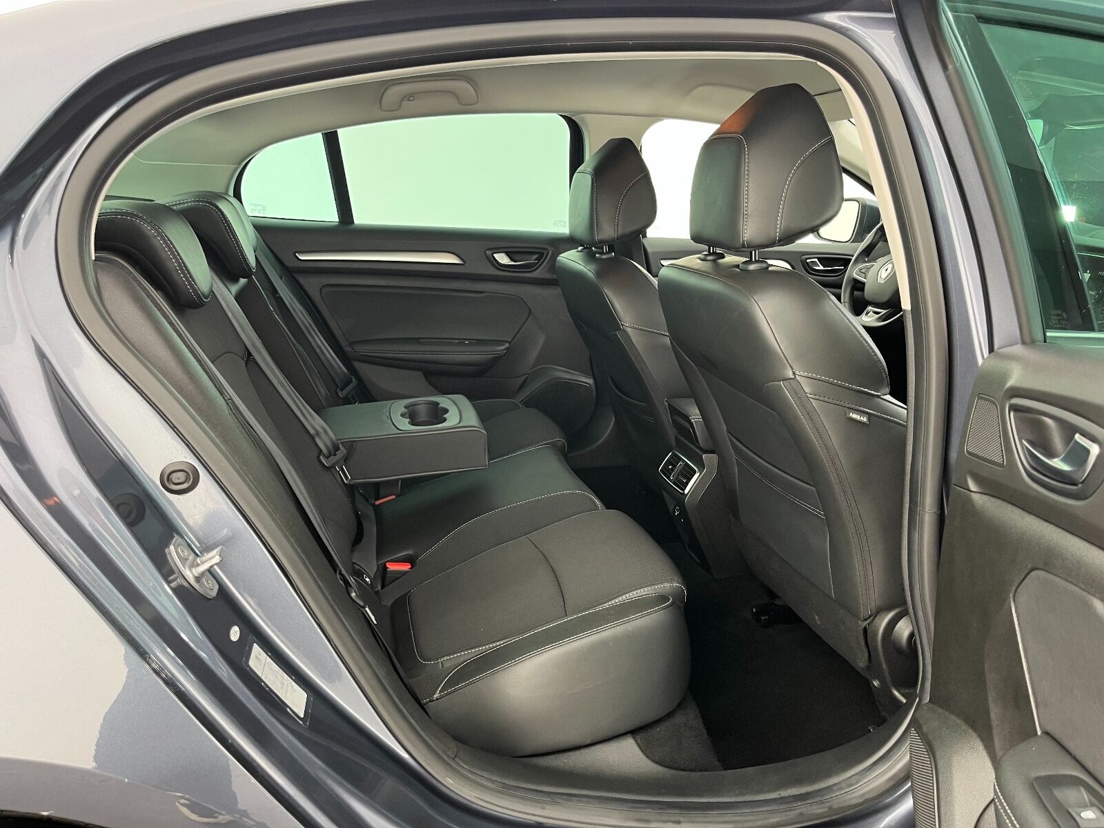 Renault Megane Sedan 1.5 Blue DCI Icon EDC - 2024 - Detay