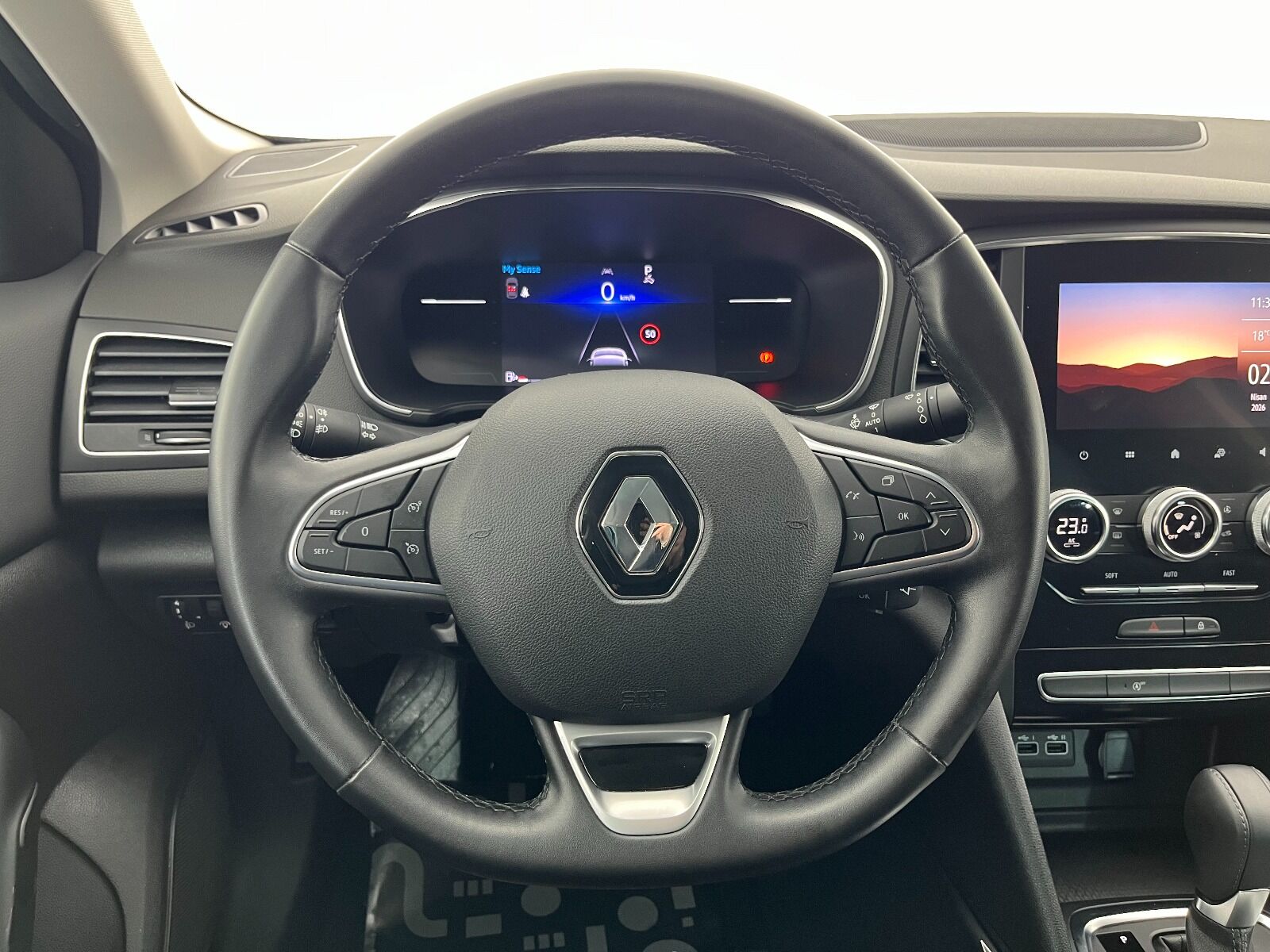 Renault Megane Sedan 1.5 Blue DCI Icon EDC - 2024 - Detay