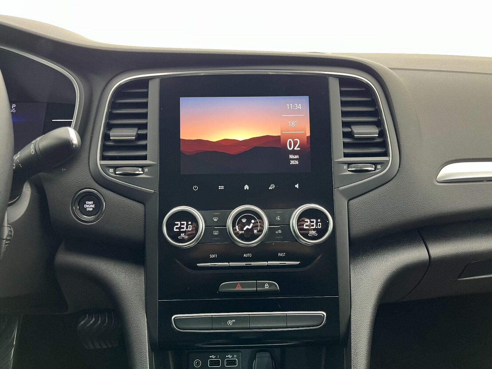 Renault Megane Sedan 1.5 Blue DCI Icon EDC - 2024 - Detay