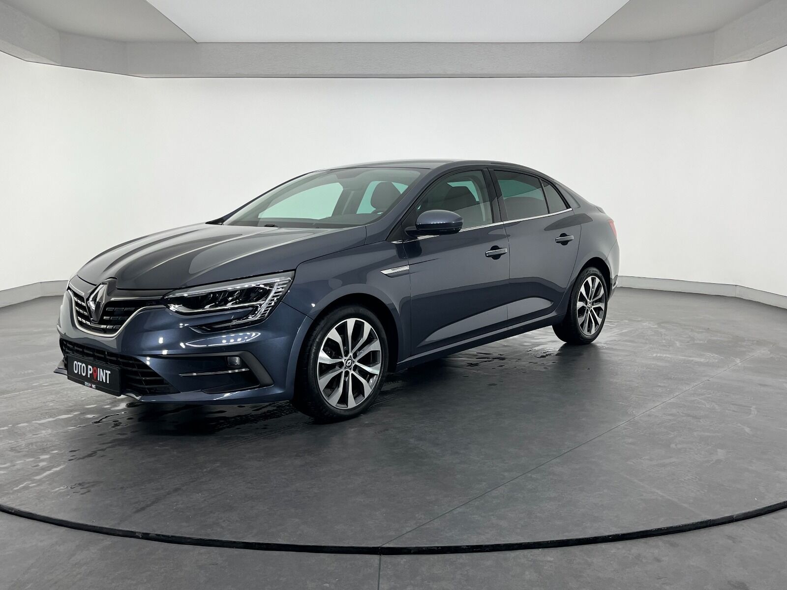 Renault Megane Sedan 1.5 Blue DCI Icon EDC - 2024 - Detay