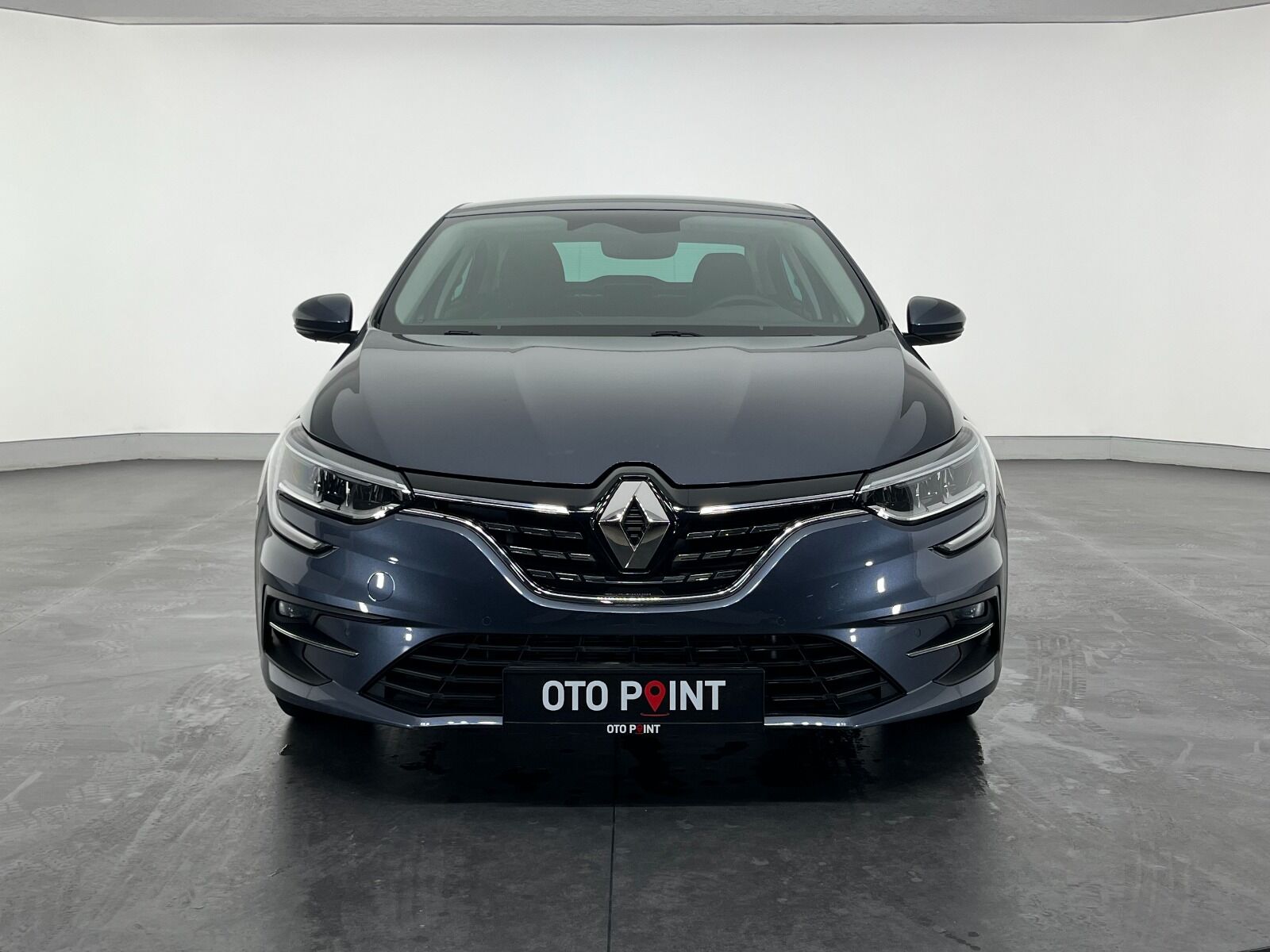 Renault Megane Sedan 1.5 Blue DCI Icon EDC - 2024