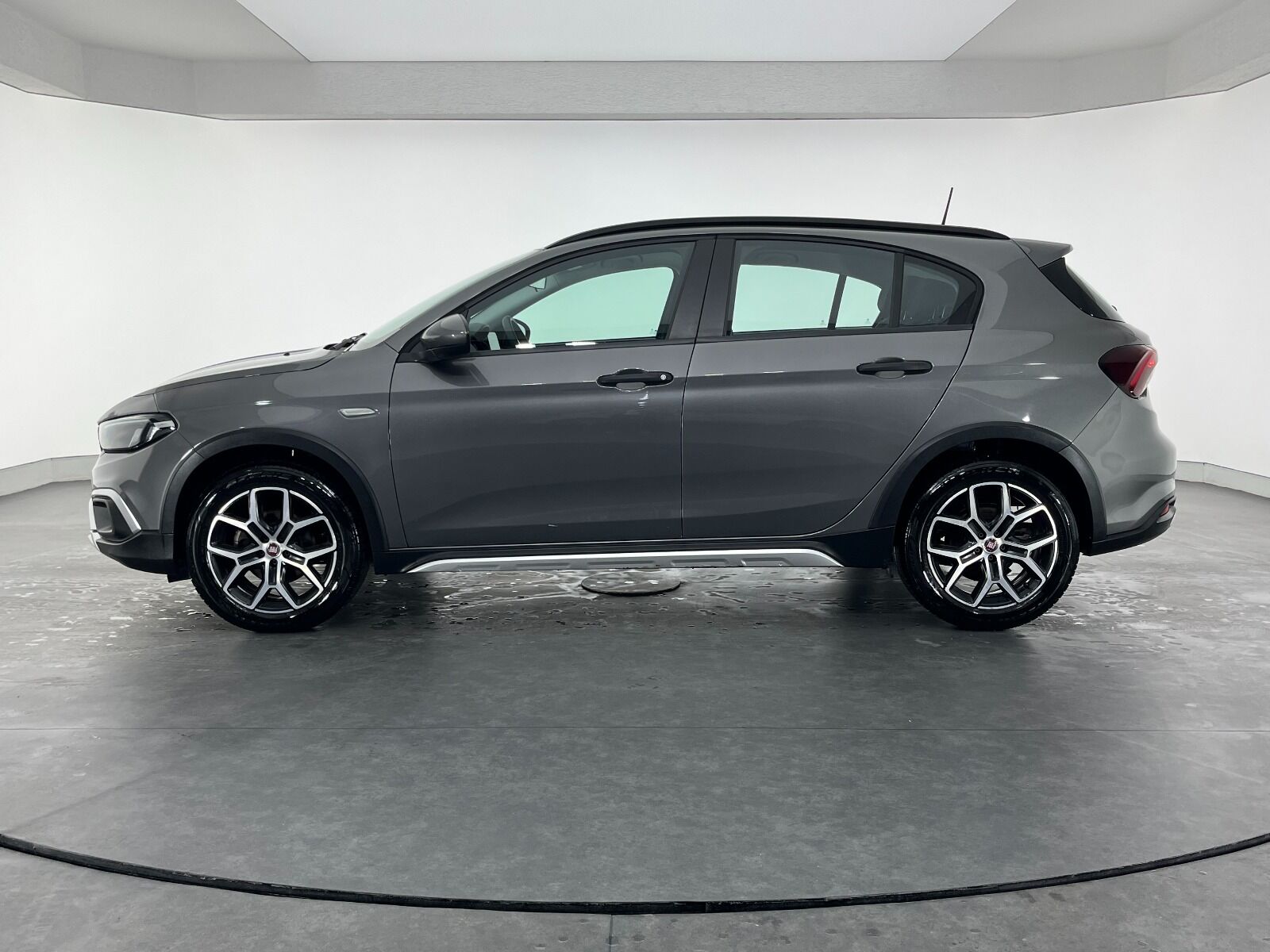 Fiat Egea Cross 1.6 MultiJet Urban GSR Traction+ DCT - 2024 - Detay