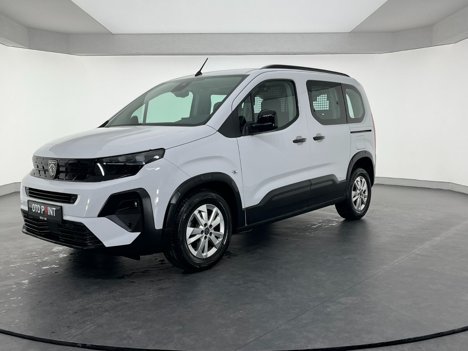 Peugeot Rifter Combi 1.5 BlueHDI Allure EAT8 - 2025 - Detay