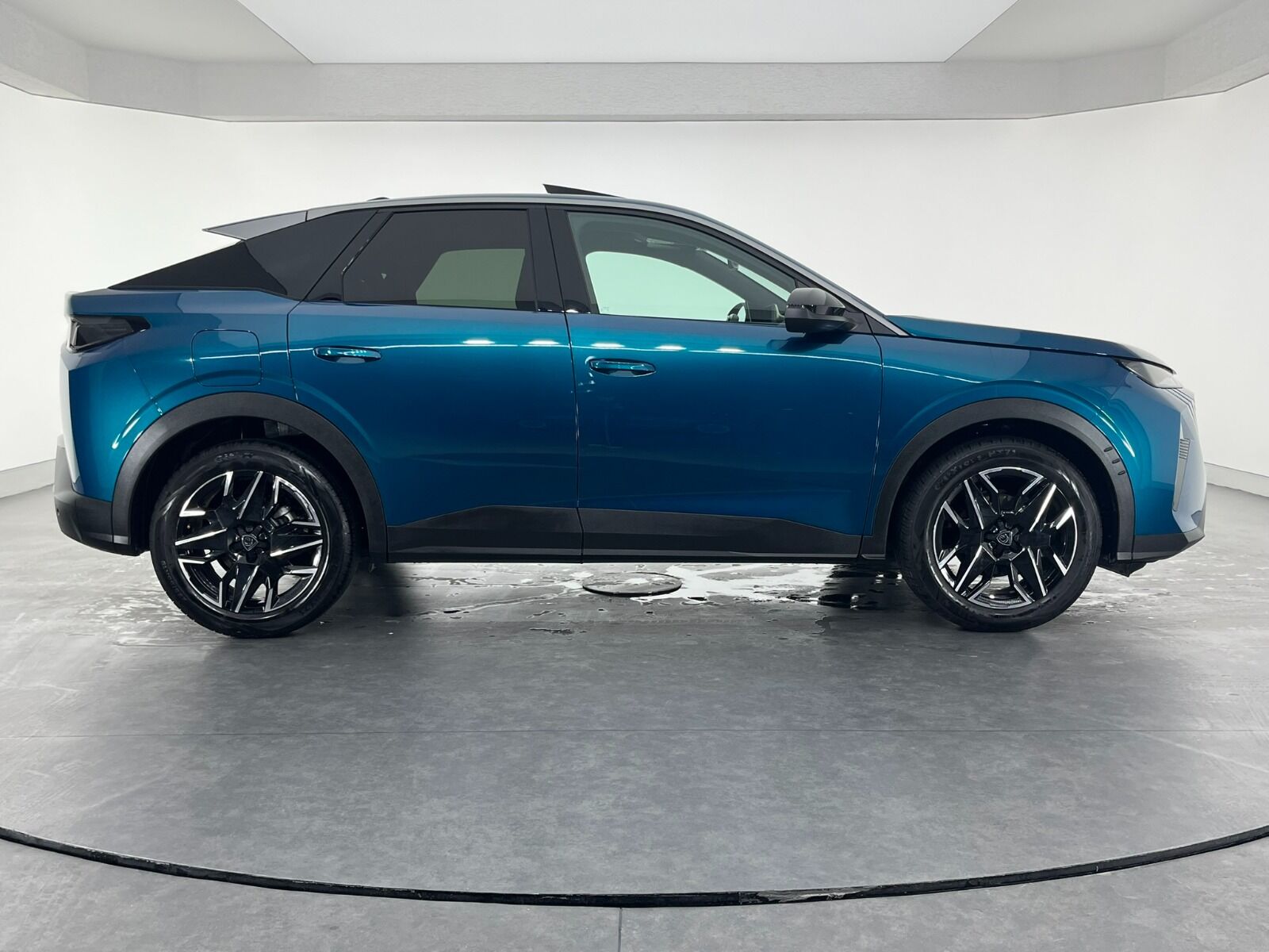 Peugeot 3008 Crossover 1.2 Hybrid Allure eDCS6 - 2025 - Detay