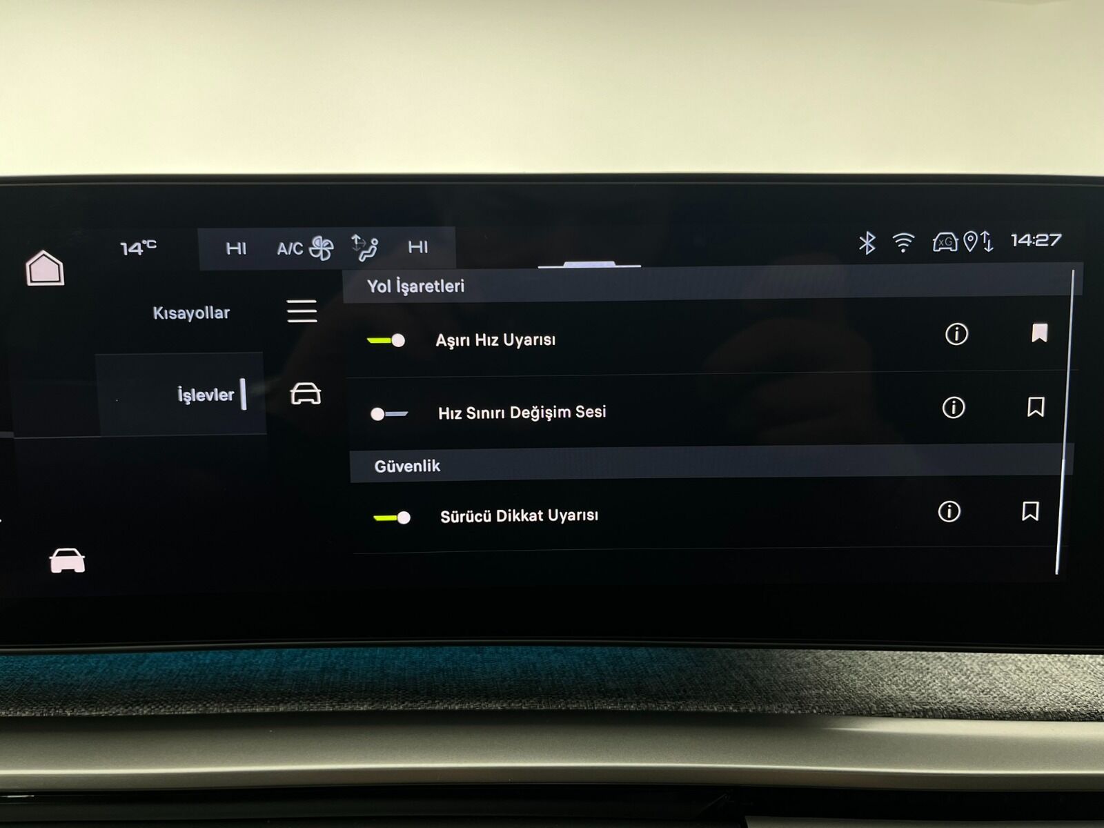 Peugeot 3008 Crossover 1.2 Hybrid Allure eDCS6 - 2025 - Detay