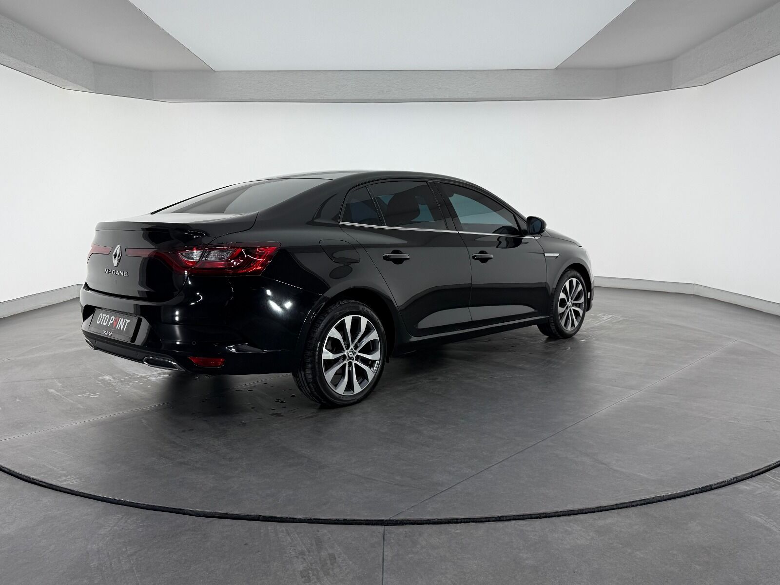 Renault Megane Sedan 1.5 Blue DCI Icon EDC - 2024 - Detay