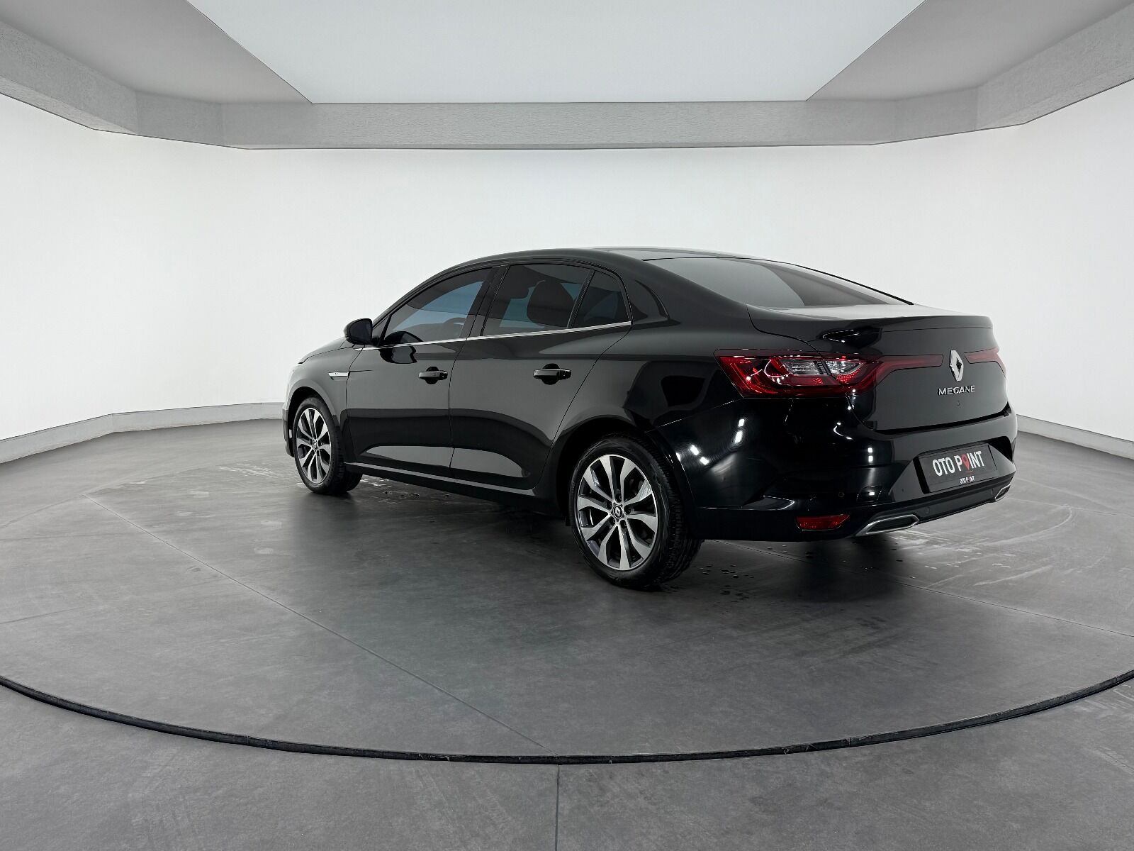 Renault Megane Sedan 1.5 Blue DCI Icon EDC - 2024 - Detay