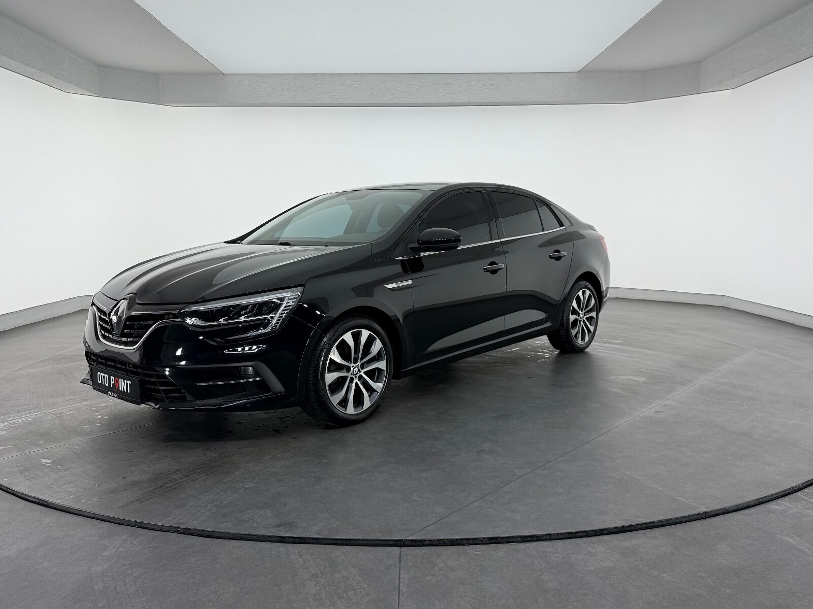 Renault Megane Sedan 1.5 Blue DCI Icon EDC - 2024 - Detay