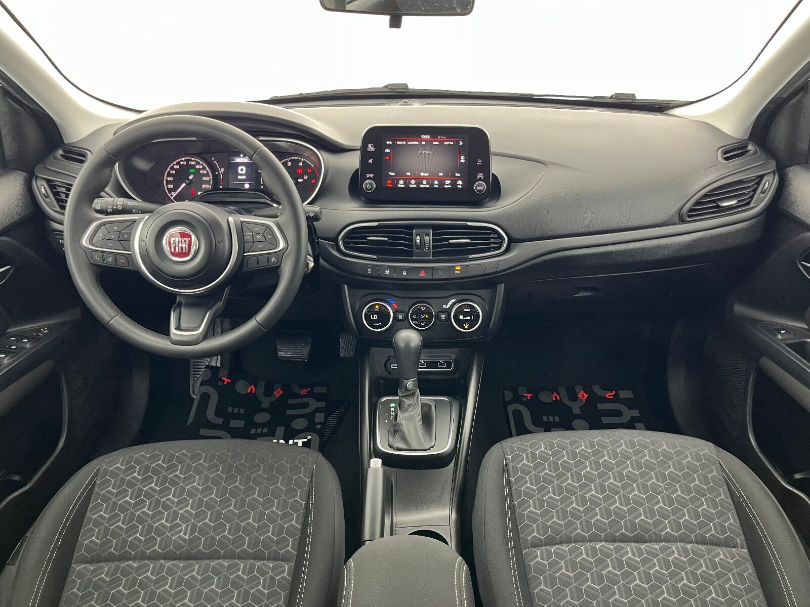Fiat Egea Cross 1.6 Multijet Urban Traction+ DCT - 2024 - Detay