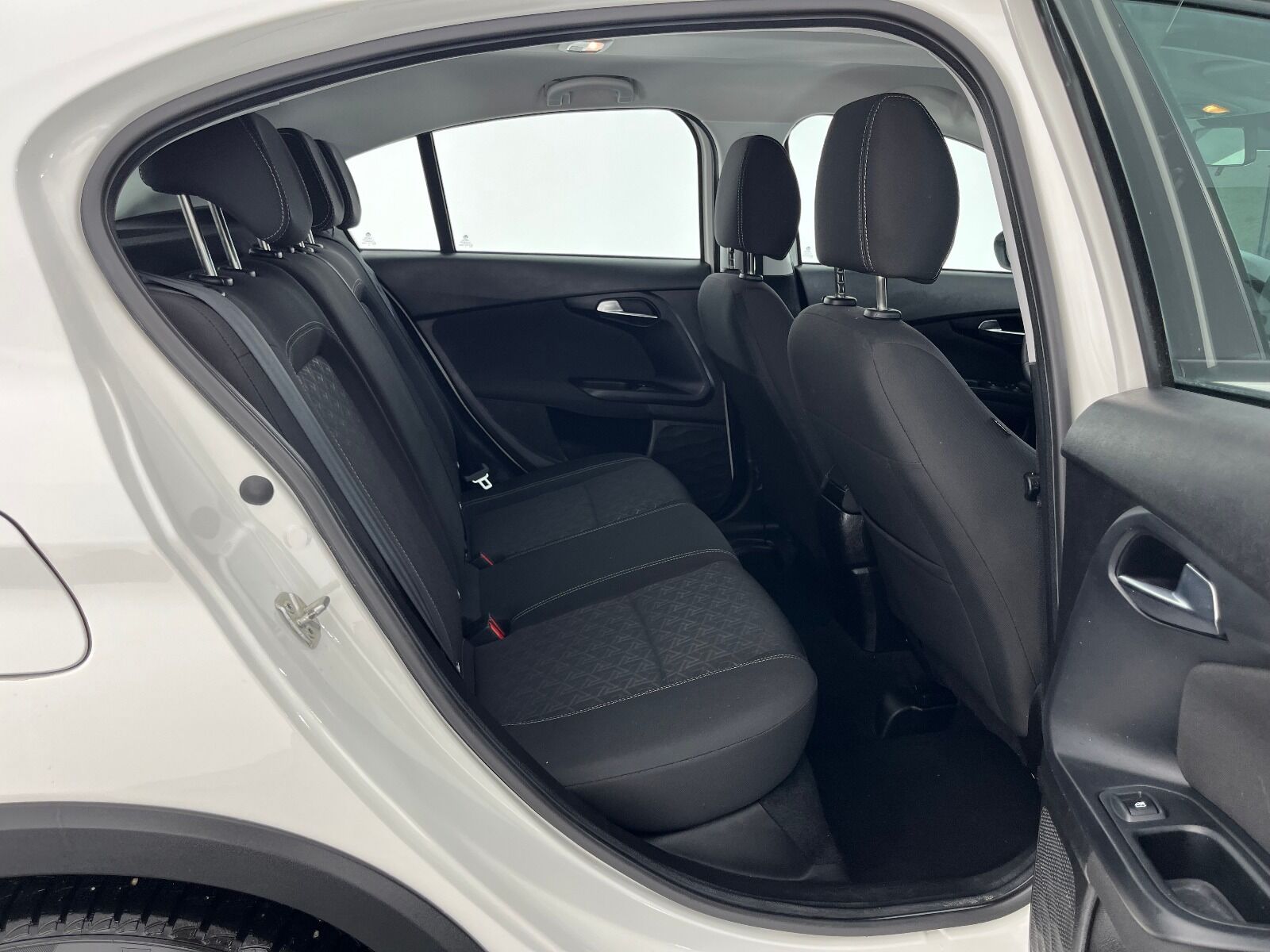 Fiat Egea Cross 1.6 Multijet Urban Traction+ DCT - 2024 - Detay