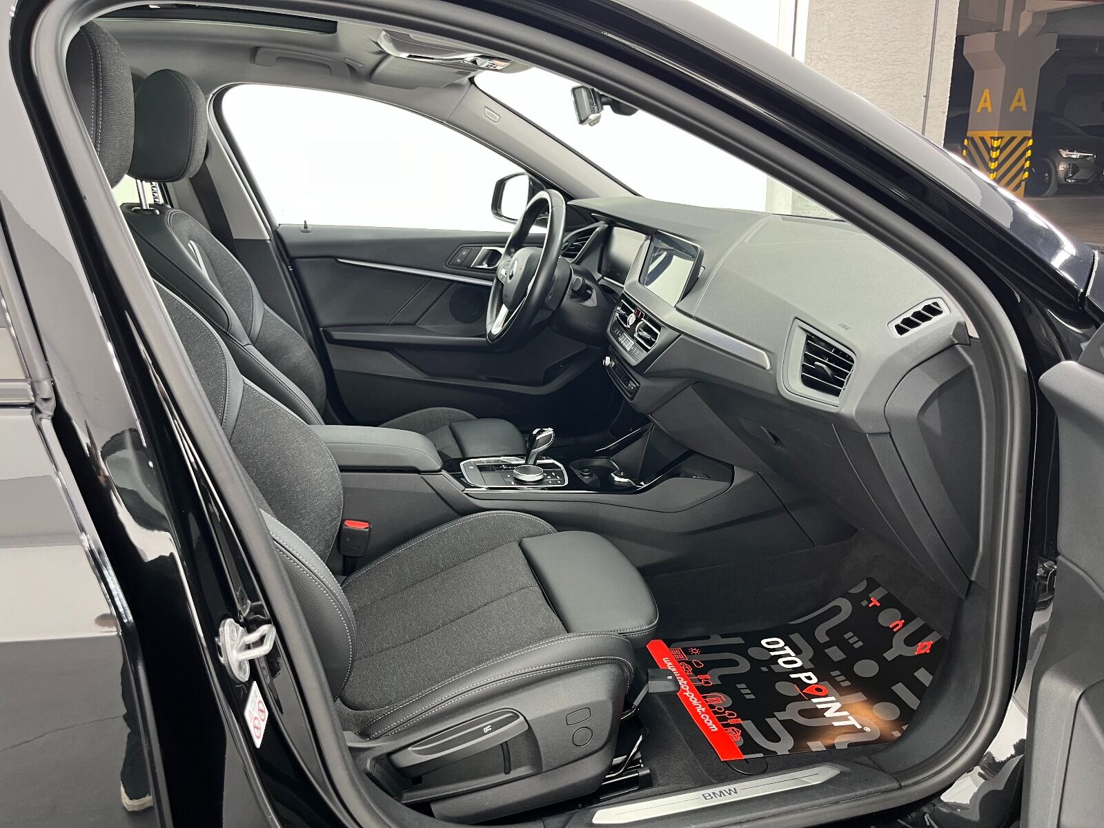 BMW 1 Serisi 118i Sport Line - 2023 - Detay