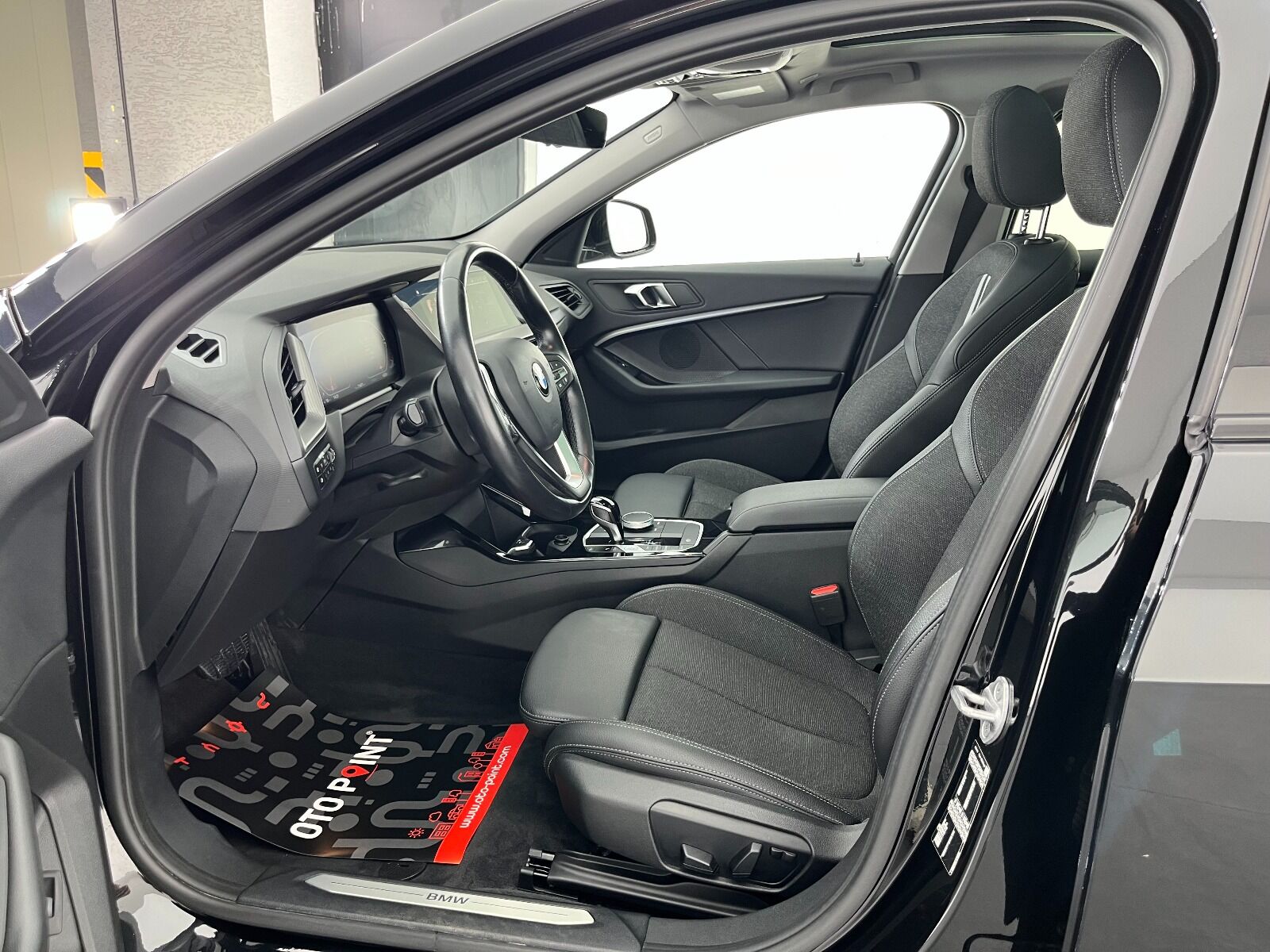BMW 1 Serisi 118i Sport Line - 2023 - Detay