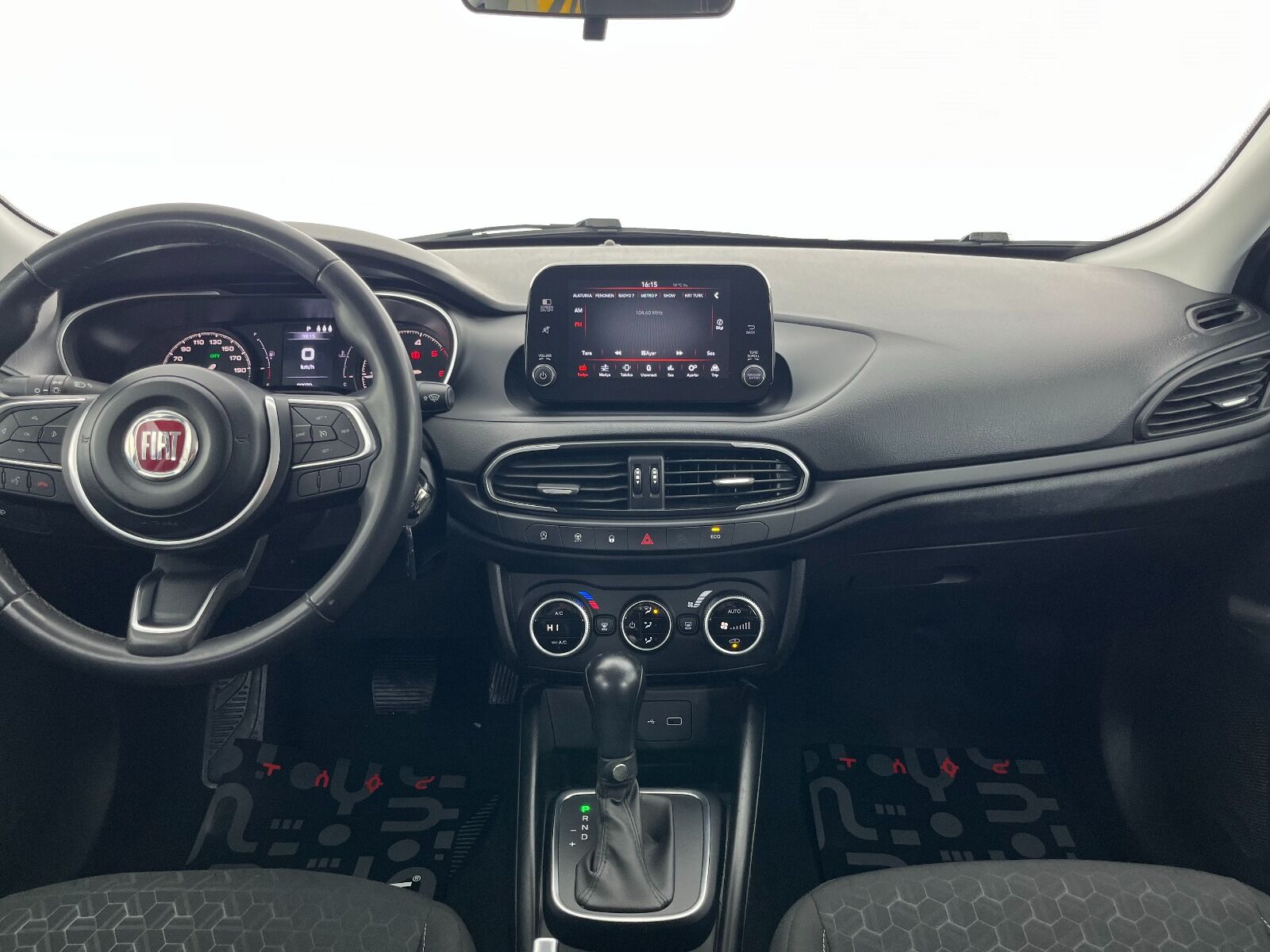 Fiat Egea Cross 1.6 MultiJet Urban DCT - 2023 - Detay