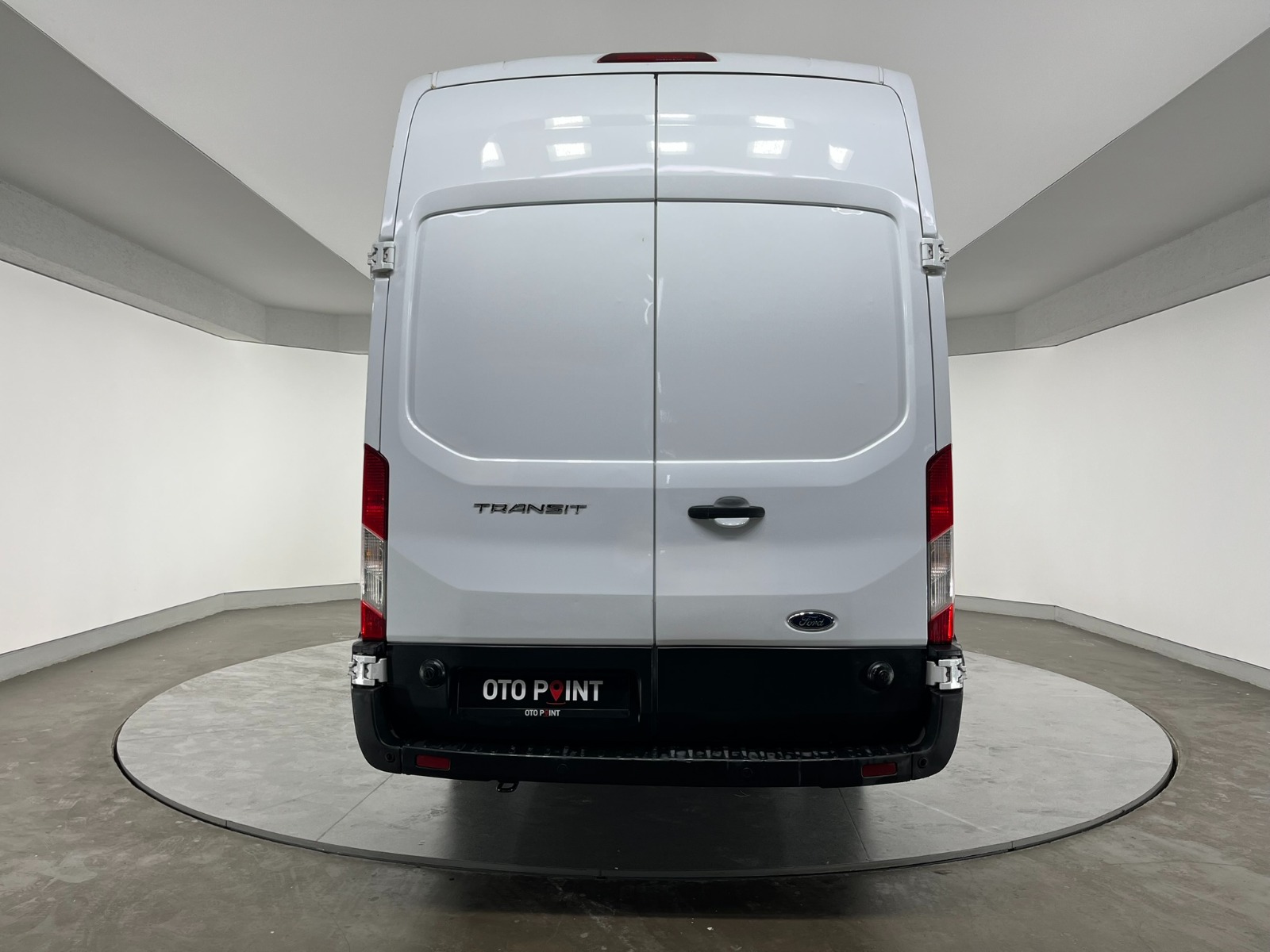 Ford Transit 350 E - 2023 - Detay