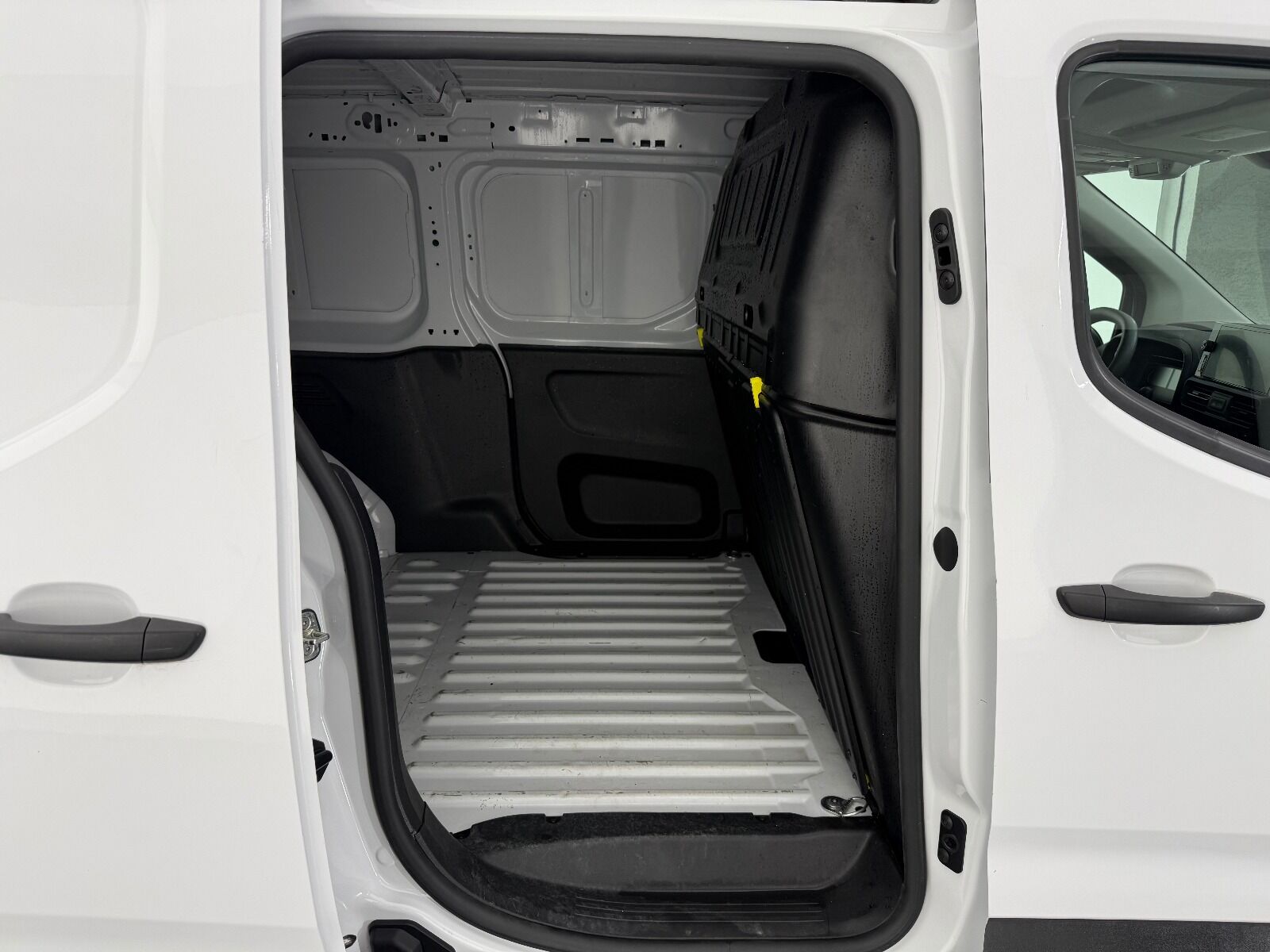 Fiat Doblo Cargo 1.5 BlueHDİ Maxi - 2025 - Detay