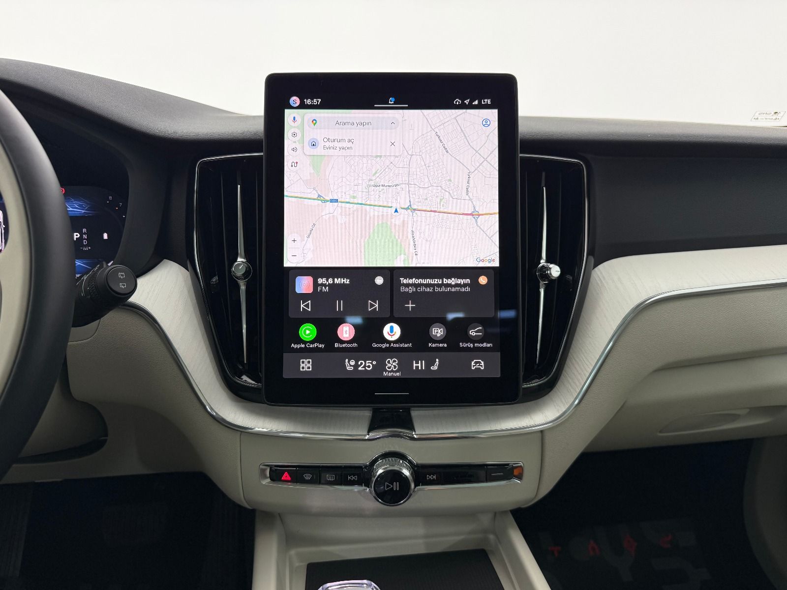 Volvo XC60 2.0 B5 MHEV Plus Dark AWD - 2026 - Detay