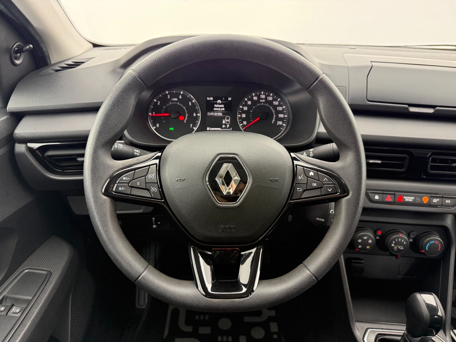 Renault Taliant 1.0 Turbo Joy X-Tronic - 2022 - Detay