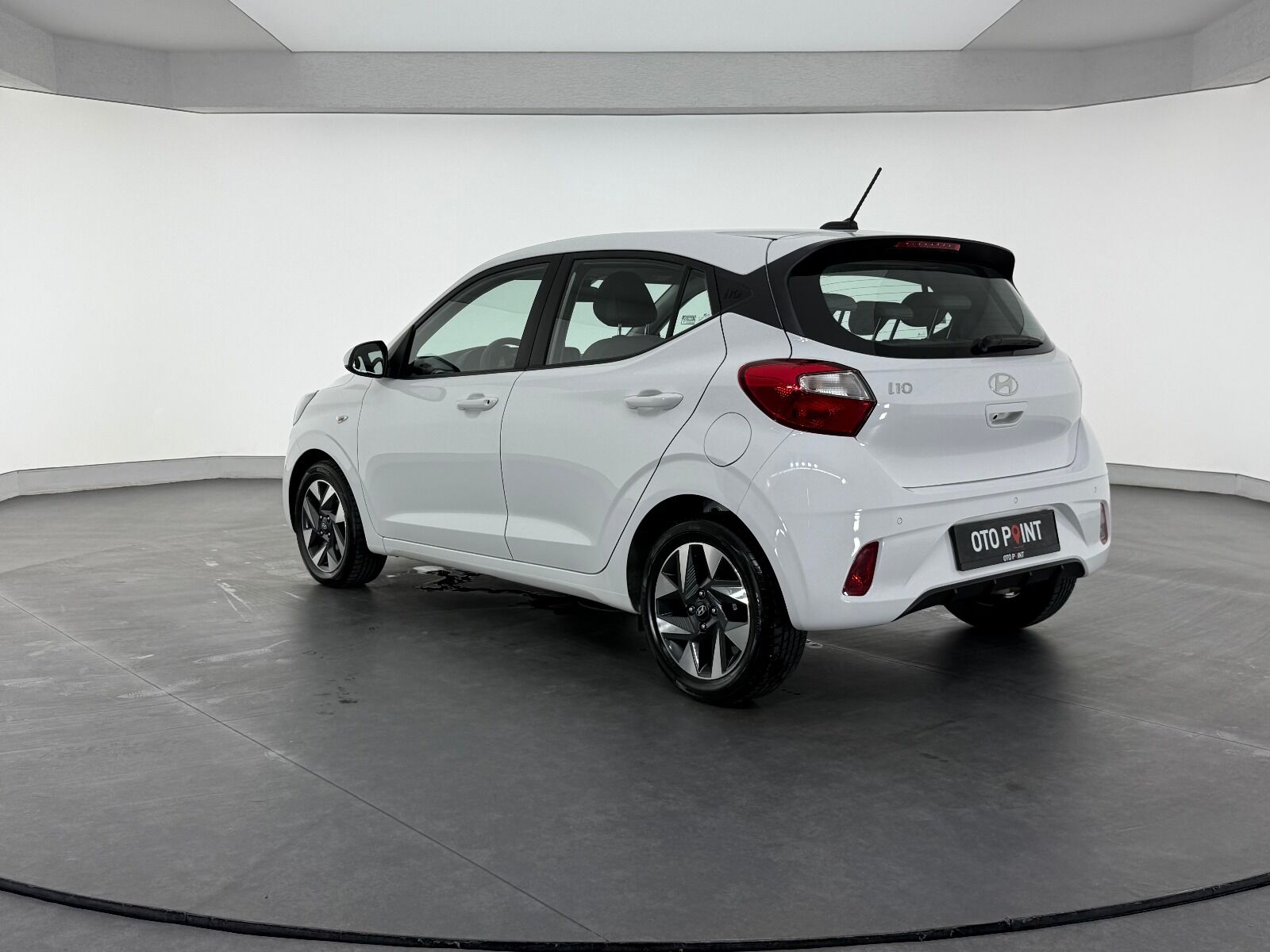 Hyundai i10 1.2 MPI Style+Navigasyon - 2025 - Detay