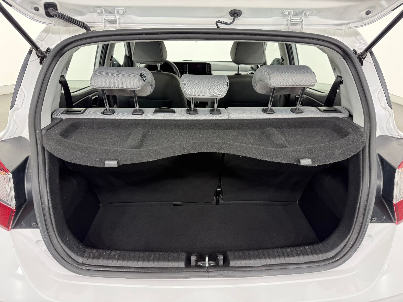 Hyundai i10 1.2 MPI Style+Navigasyon - 2025 - Detay