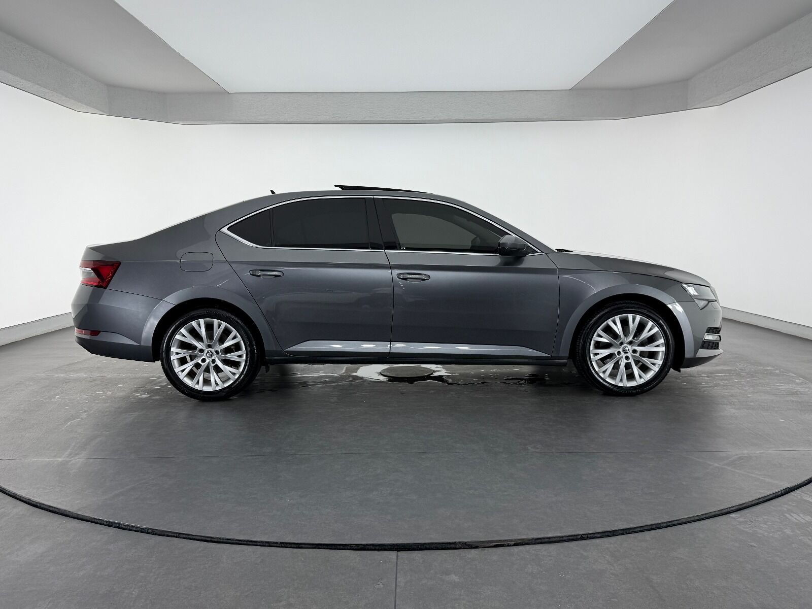 Skoda Superb 1.5 TSI Prestige DSG ACT - 2022 - Detay