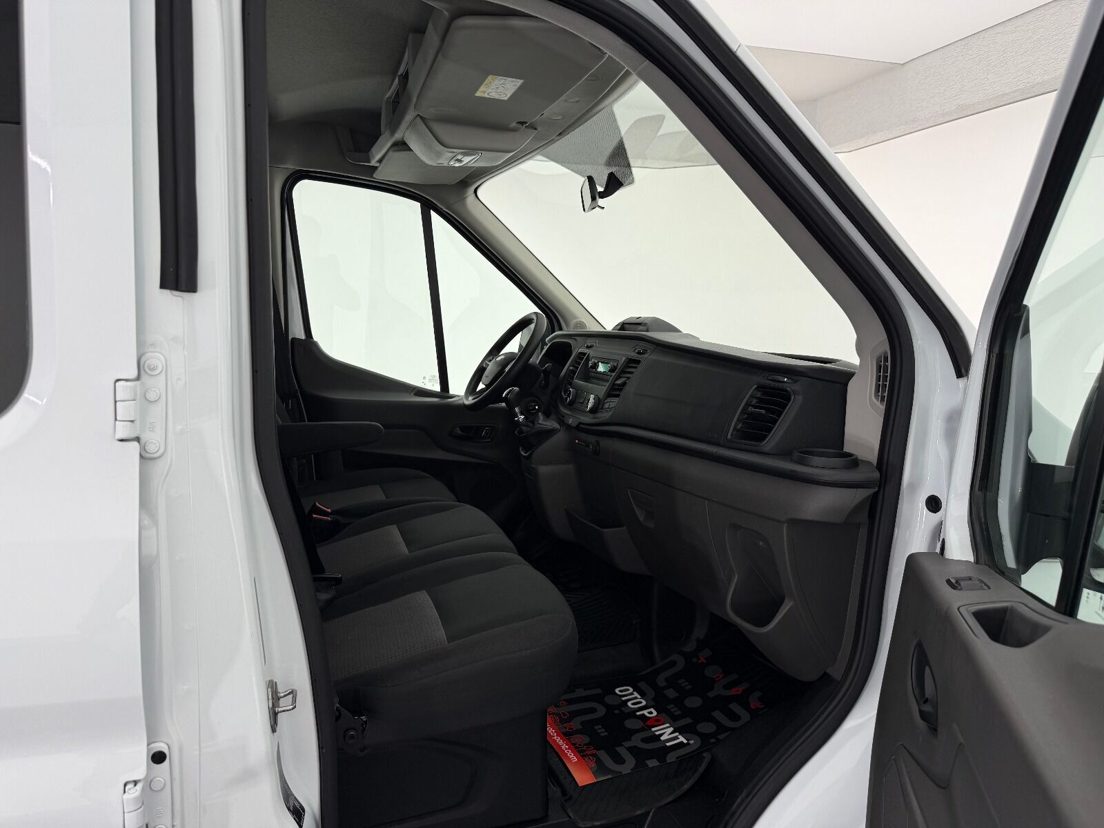 Ford Transit 350 M Çift Kabin - 2024 - Detay