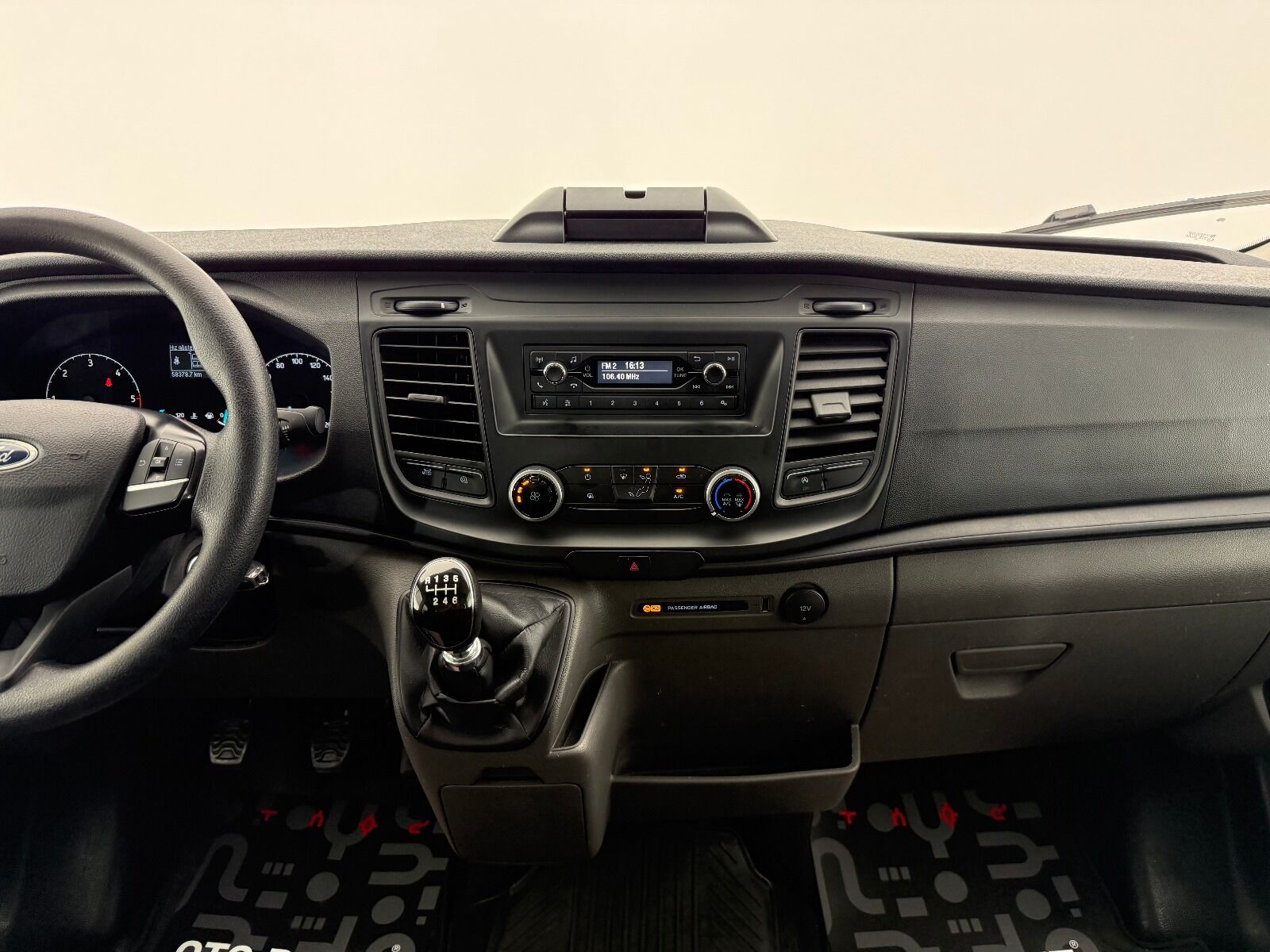 Ford Transit 350 M Çift Kabin - 2024 - Detay