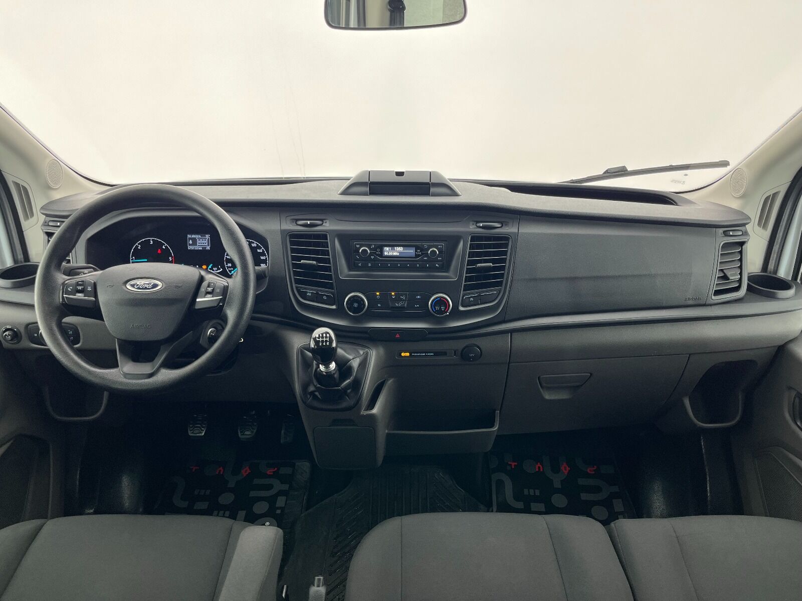 Ford Transit 350 M Çift Kabin - 2024 - Detay