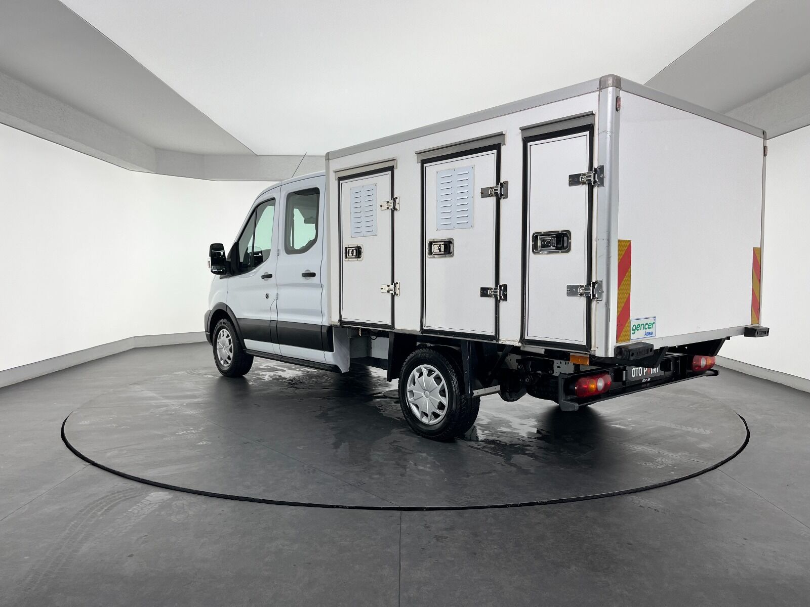 Ford Transit 350 M Çift Kabin - 2024 - Detay