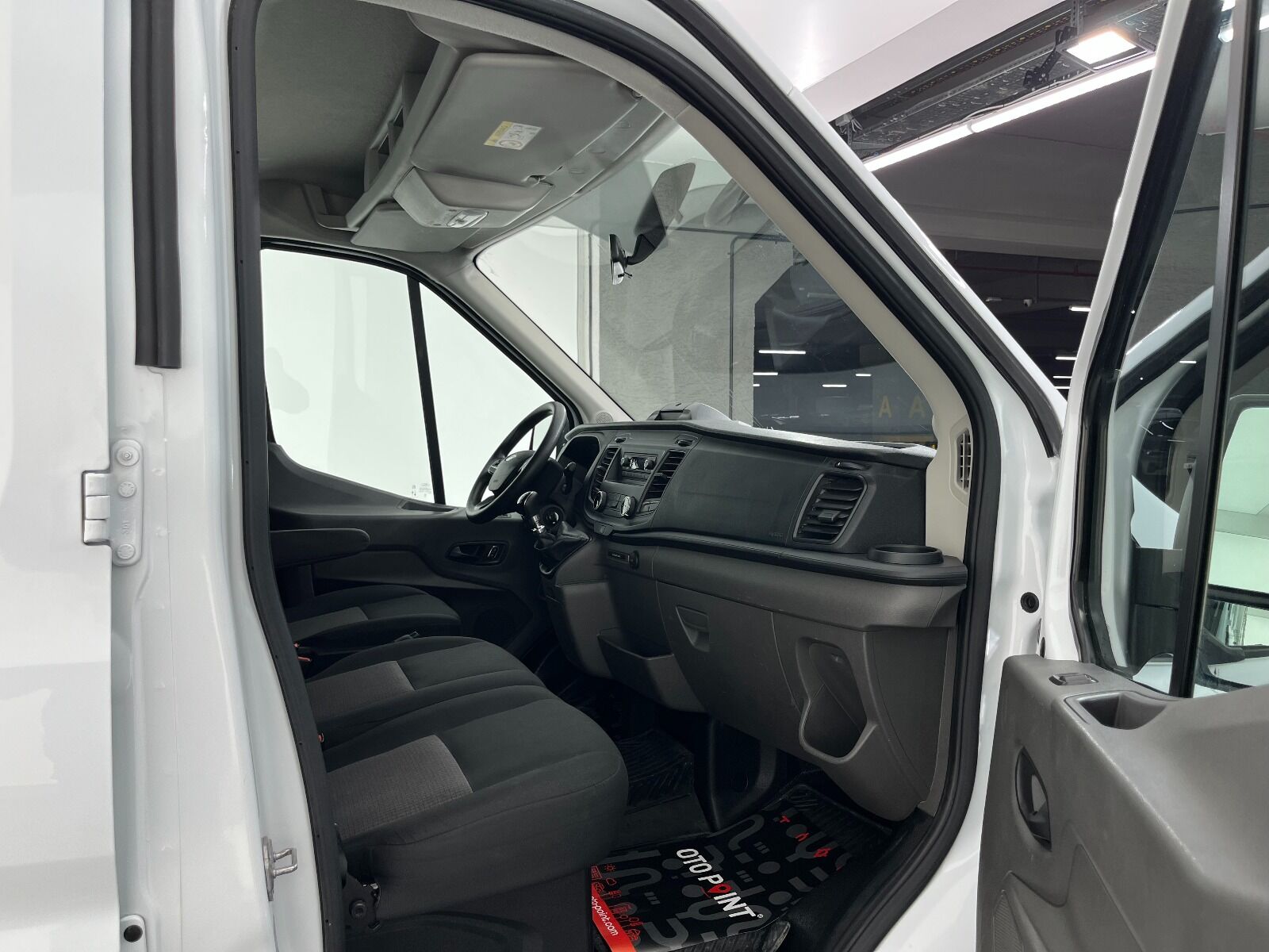 Ford Transit 350 M Çift Kabin - 2024 - Detay